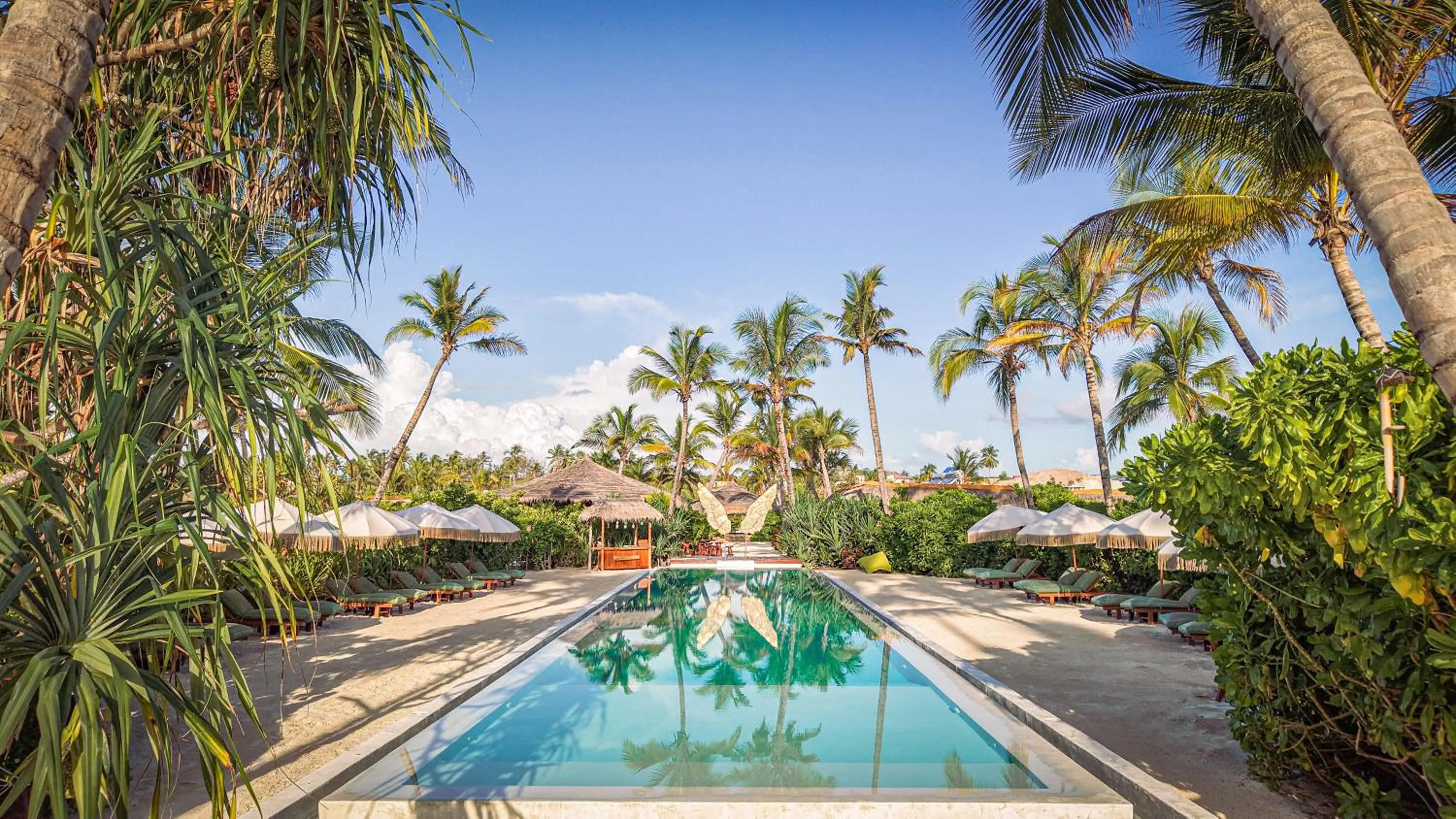 Swimming pool in Sensations Eco-Chic Hotel