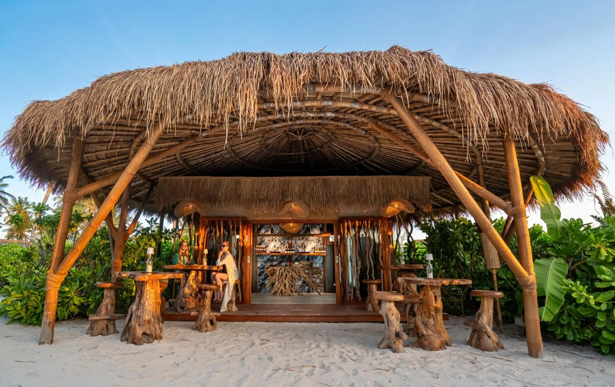 Lounge or bar in Sensations Eco-Chic Hotel