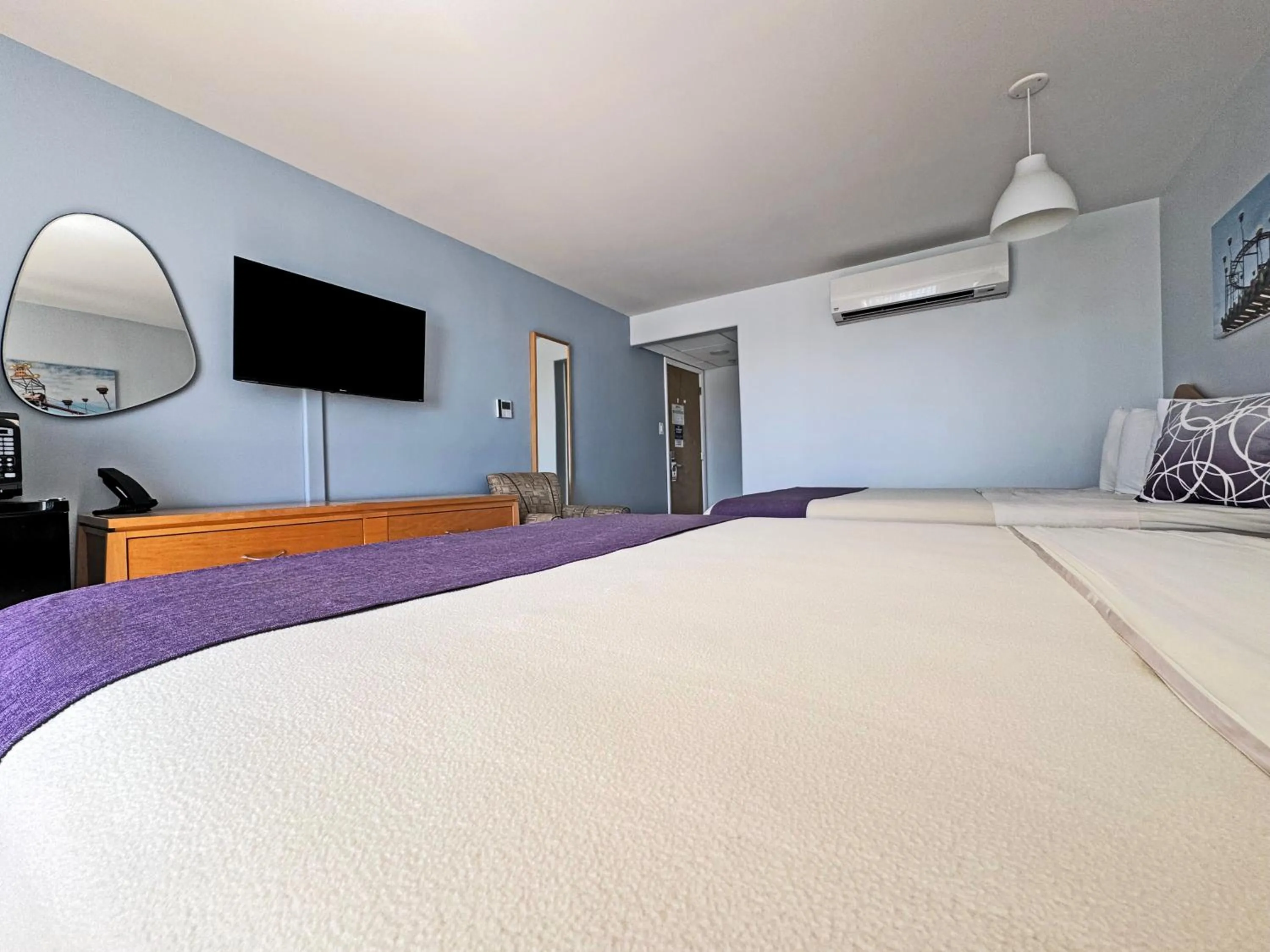 Bed in Shalimar Resort