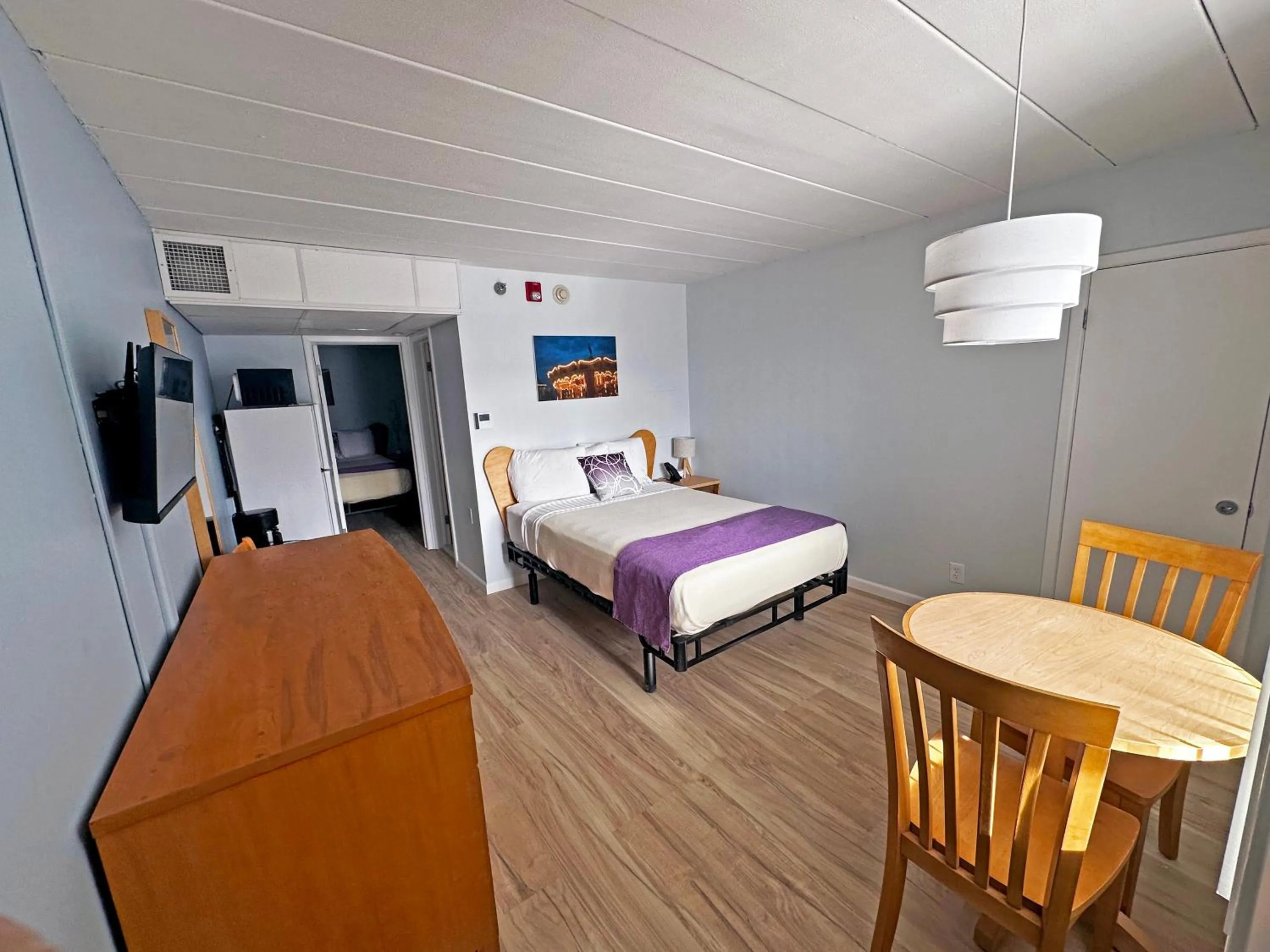 Bed in Shalimar Resort