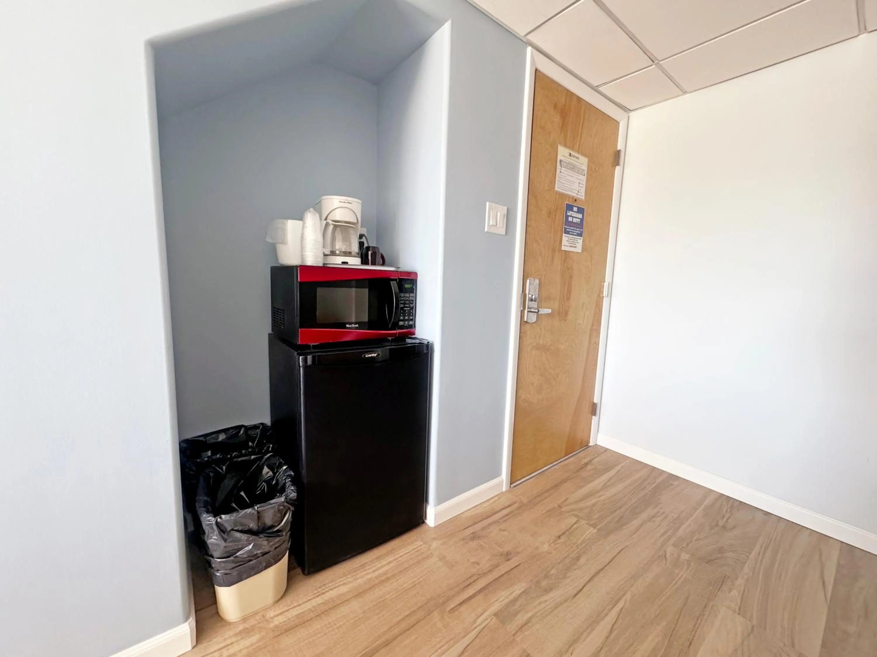 Coffee/tea facilities in Shalimar Resort