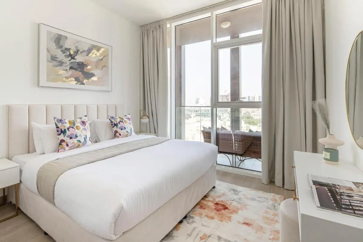 Frank Porter - Bloom Towers