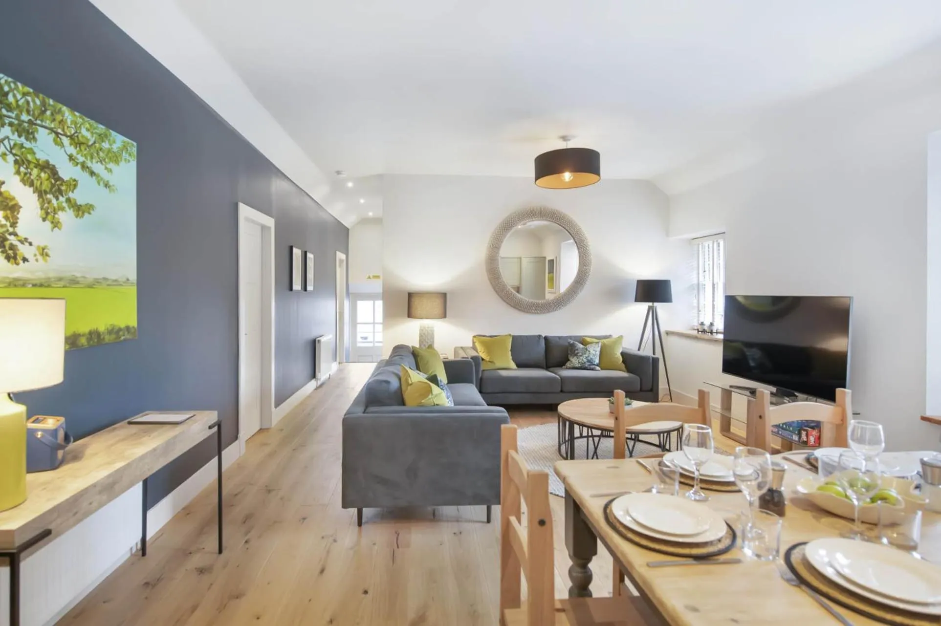 Living room in The Woodside Apartments