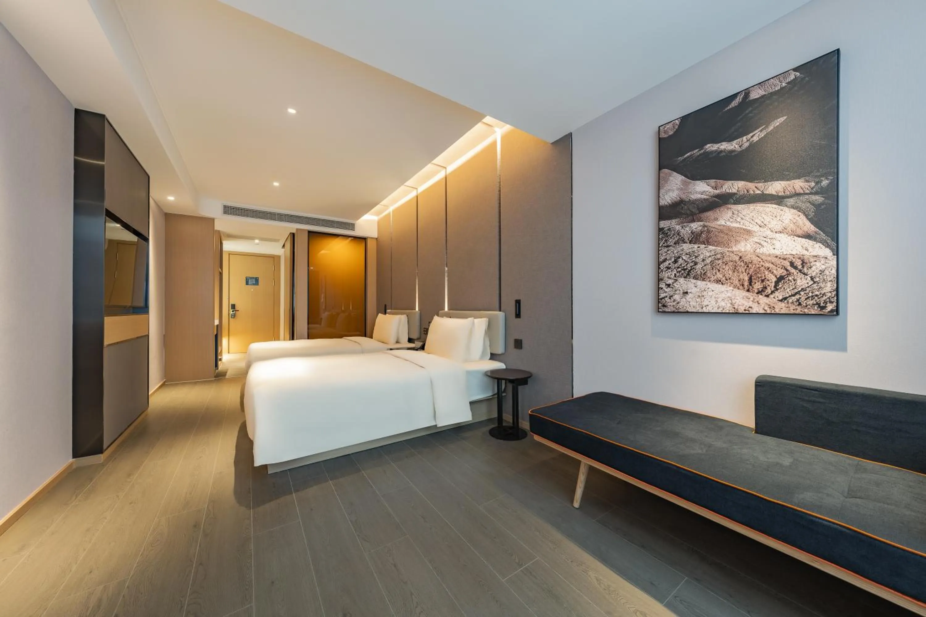 Bed in Shanghai Pudong Caolu Atour Hotel