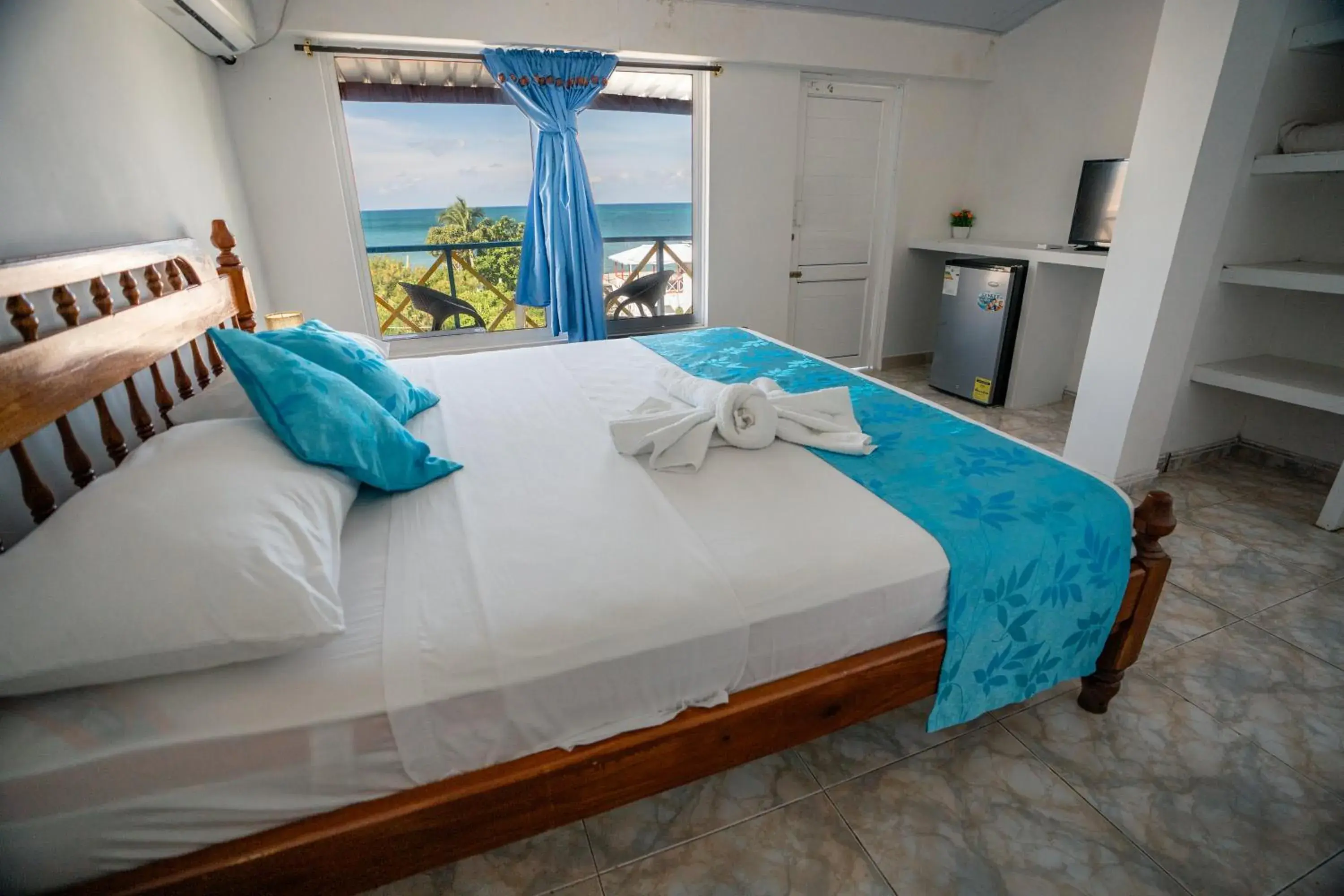 Double Room with Sea View - single occupancy in Hotel El Pirata Morgan Double Room with Sea View - single occupancy in Hotel El Pirata Morgan