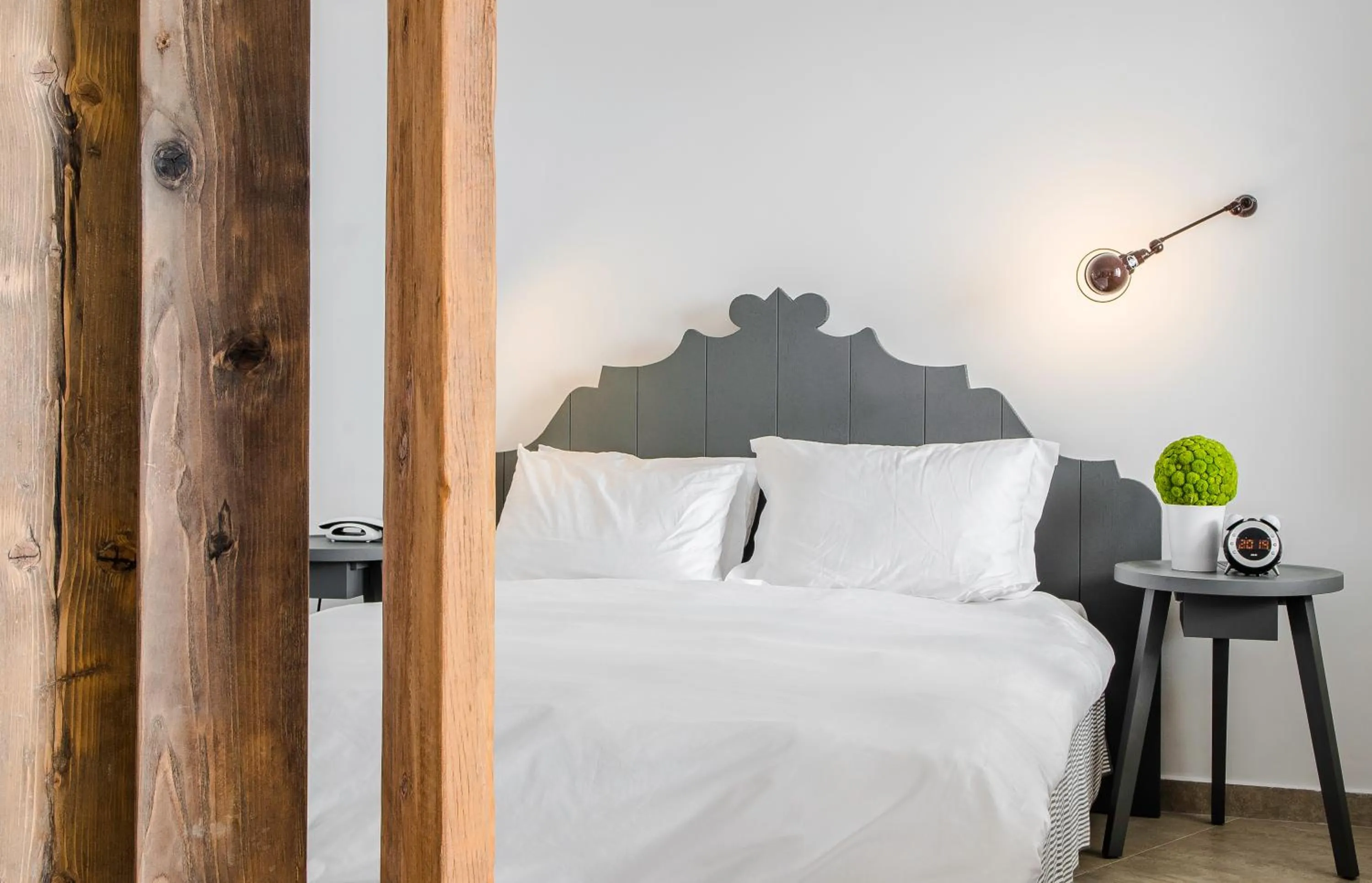 Bed in Santorini Secret Suites & Spa, Small Luxury Hotels of the World