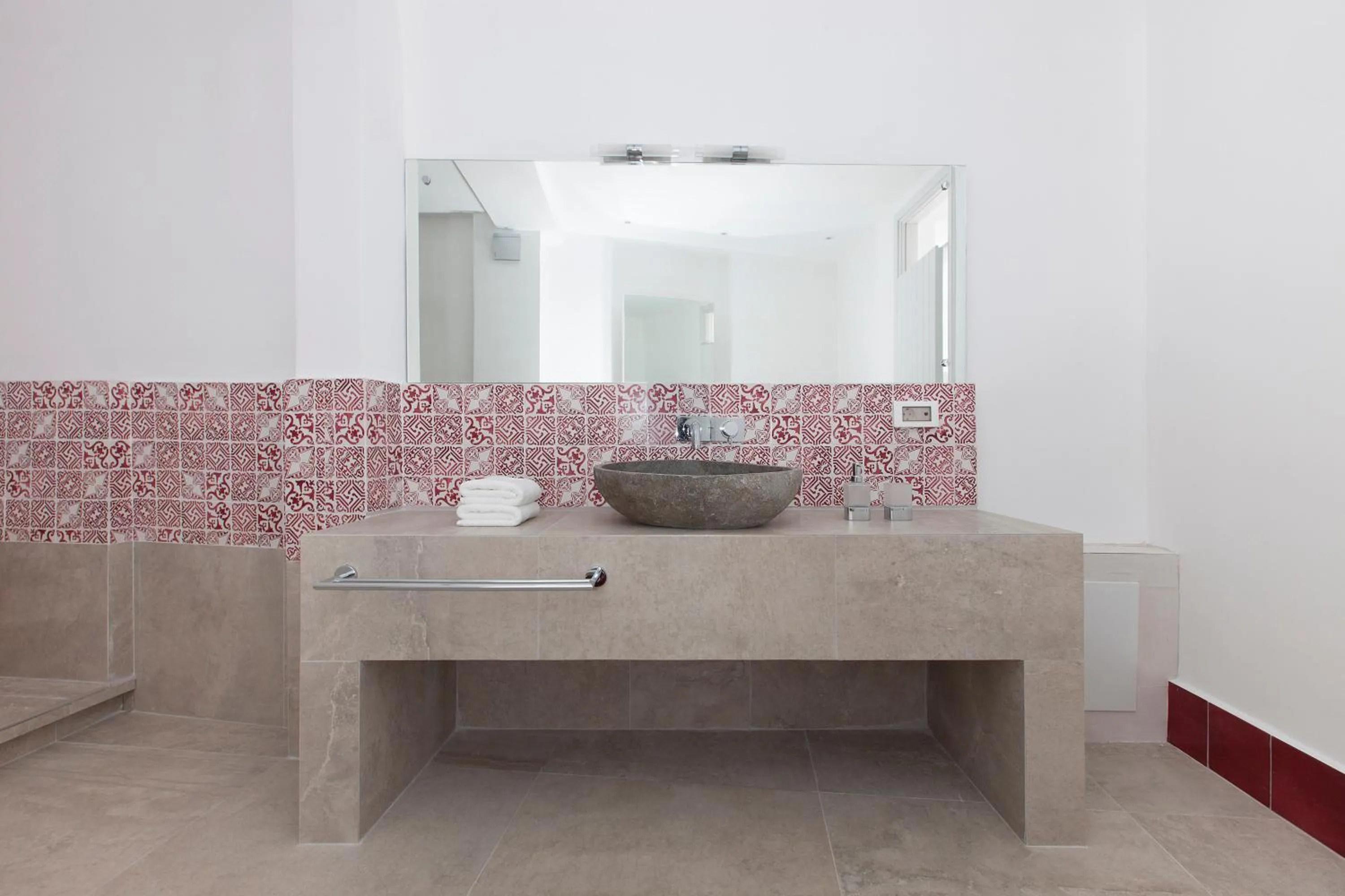 Bathroom in Santorini Secret Suites & Spa, Small Luxury Hotels of the World