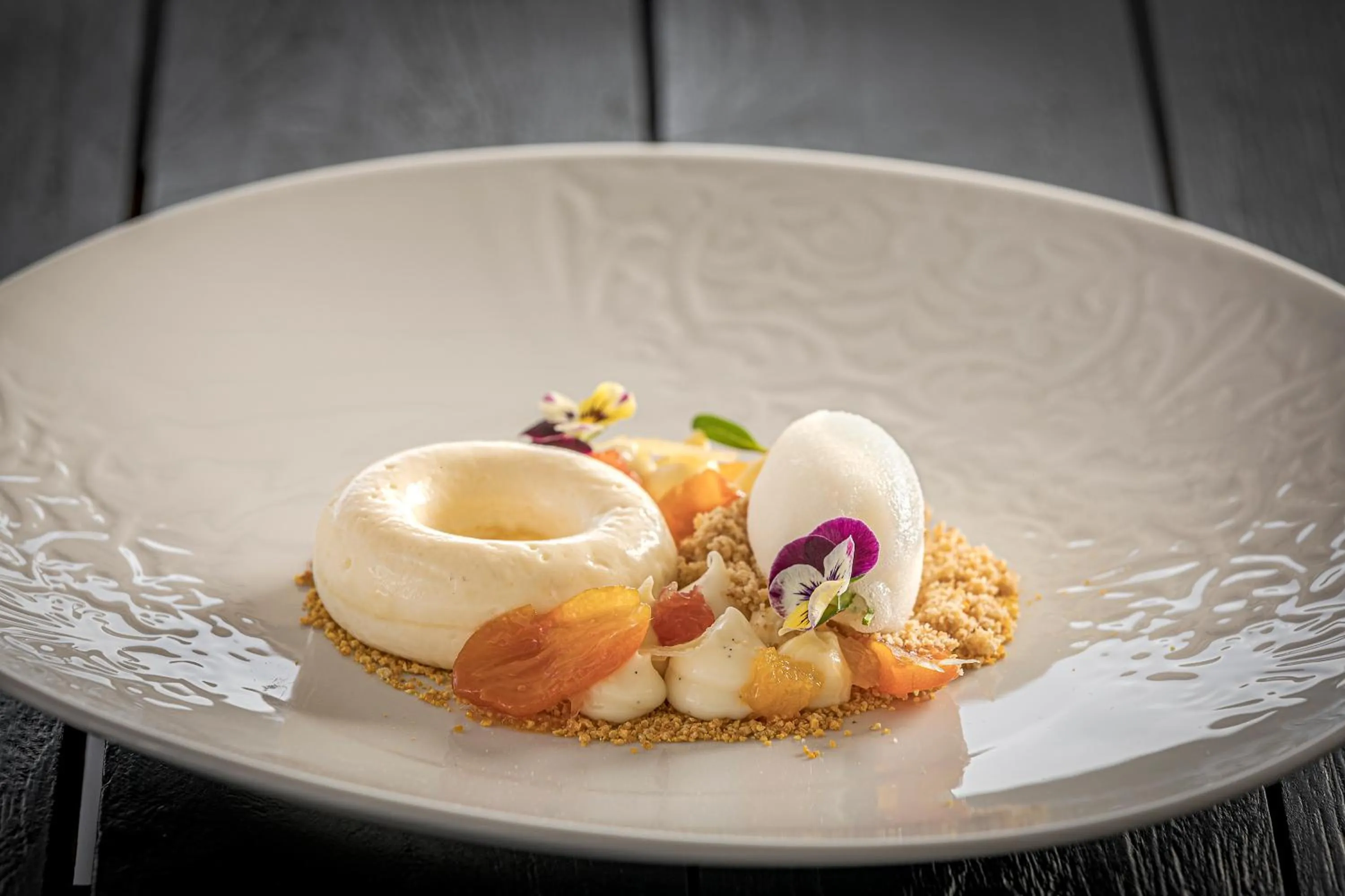 Food and drinks in Santorini Secret Suites & Spa, Small Luxury Hotels of the World