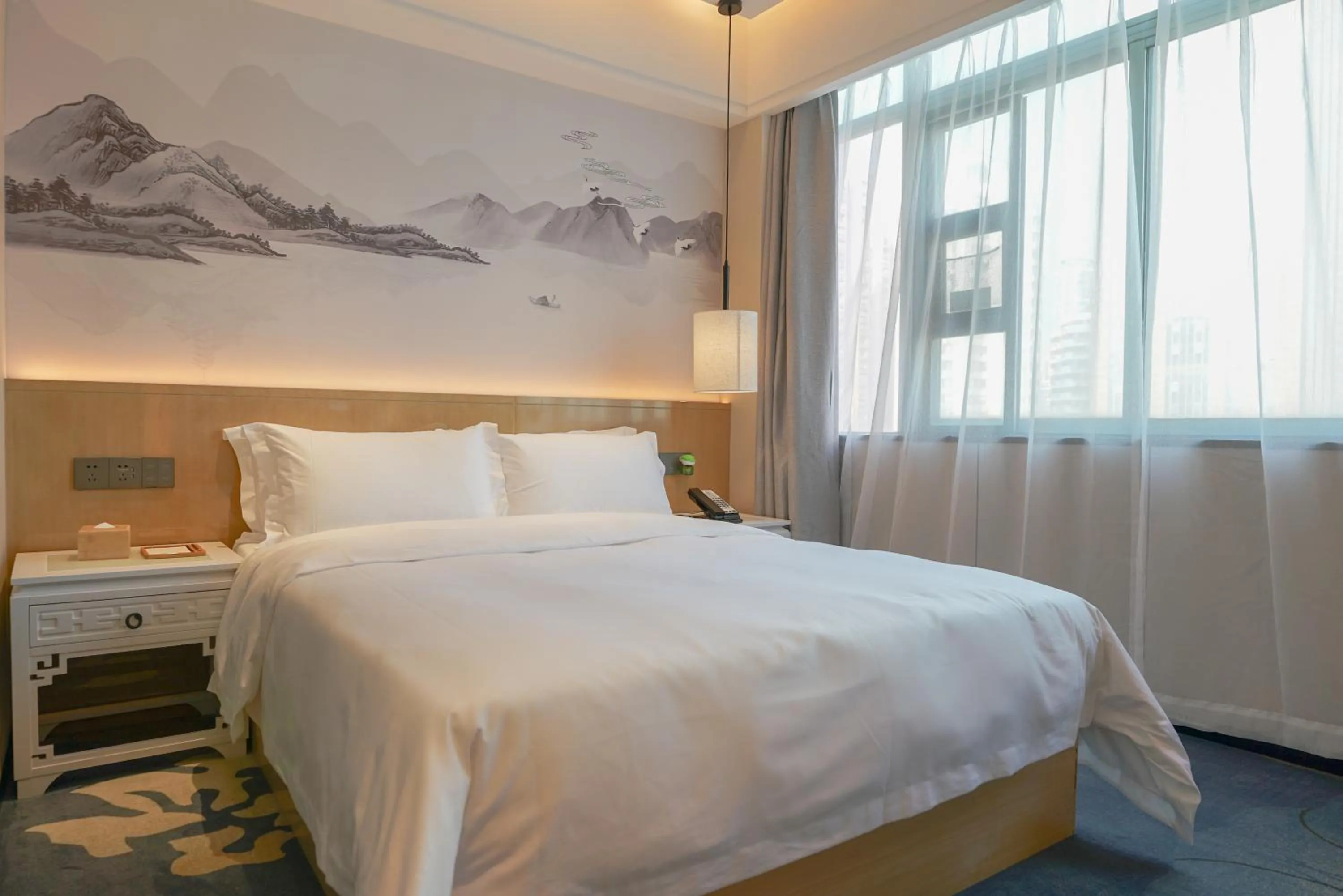 Bed in Paco Hotel Shenzhen Luohu Port