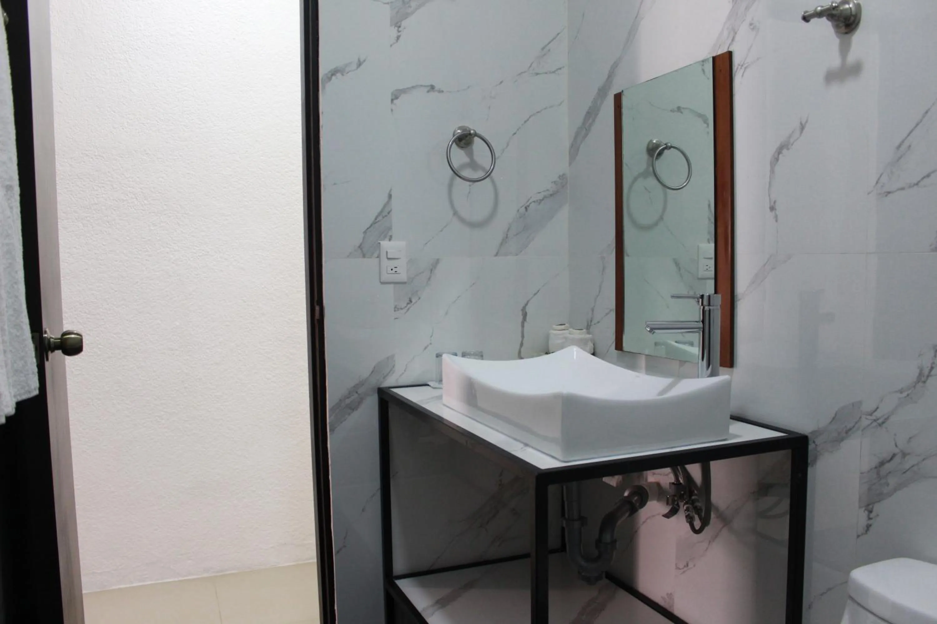 Bathroom in Sunlight Hotel