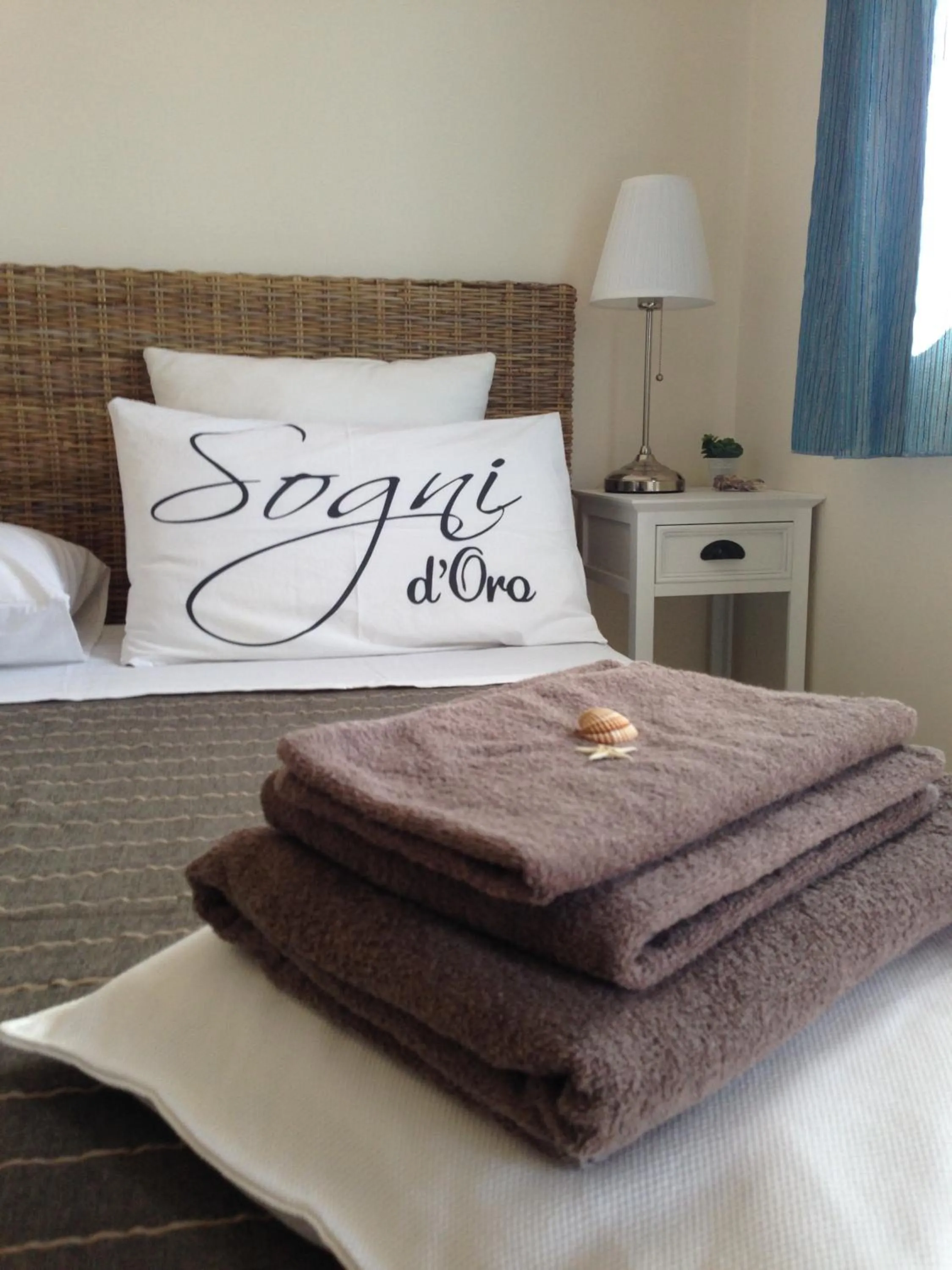 Decorative detail in Bed and Breakfast La Terra dei Mari