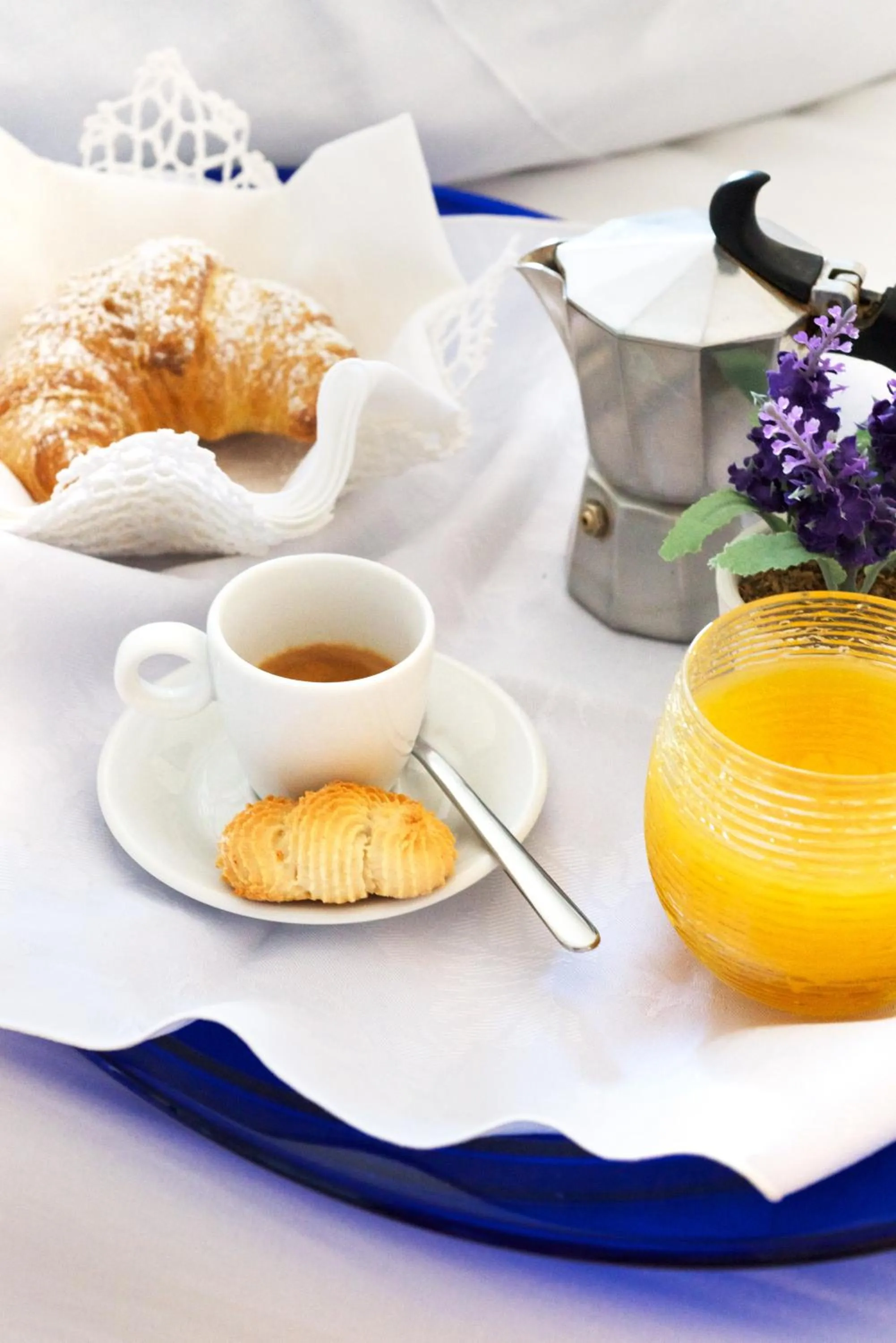 Italian breakfast in Bed and Breakfast La Terra dei Mari