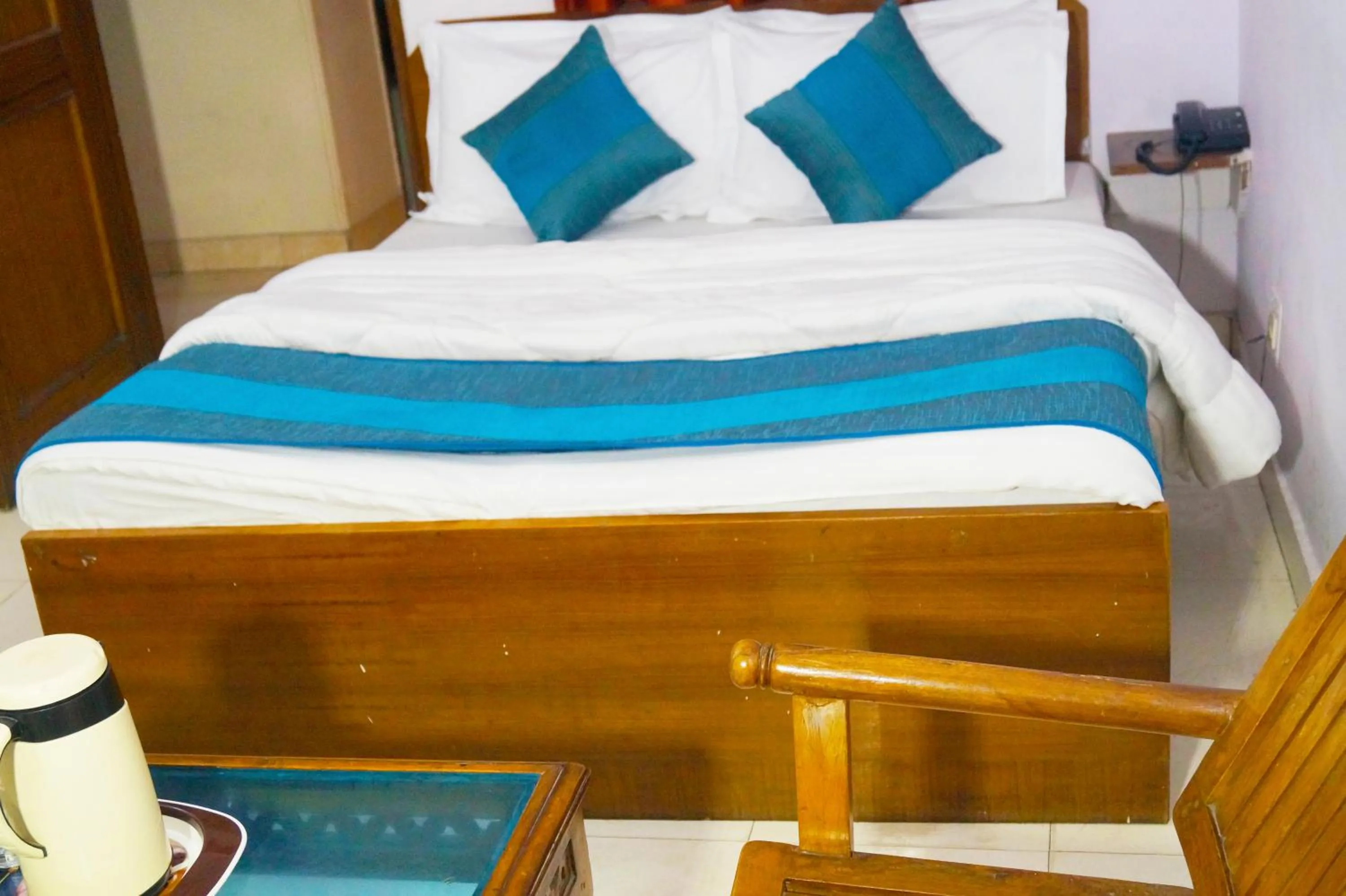 Bed in Hotel Maharaja Continental - New Delhi