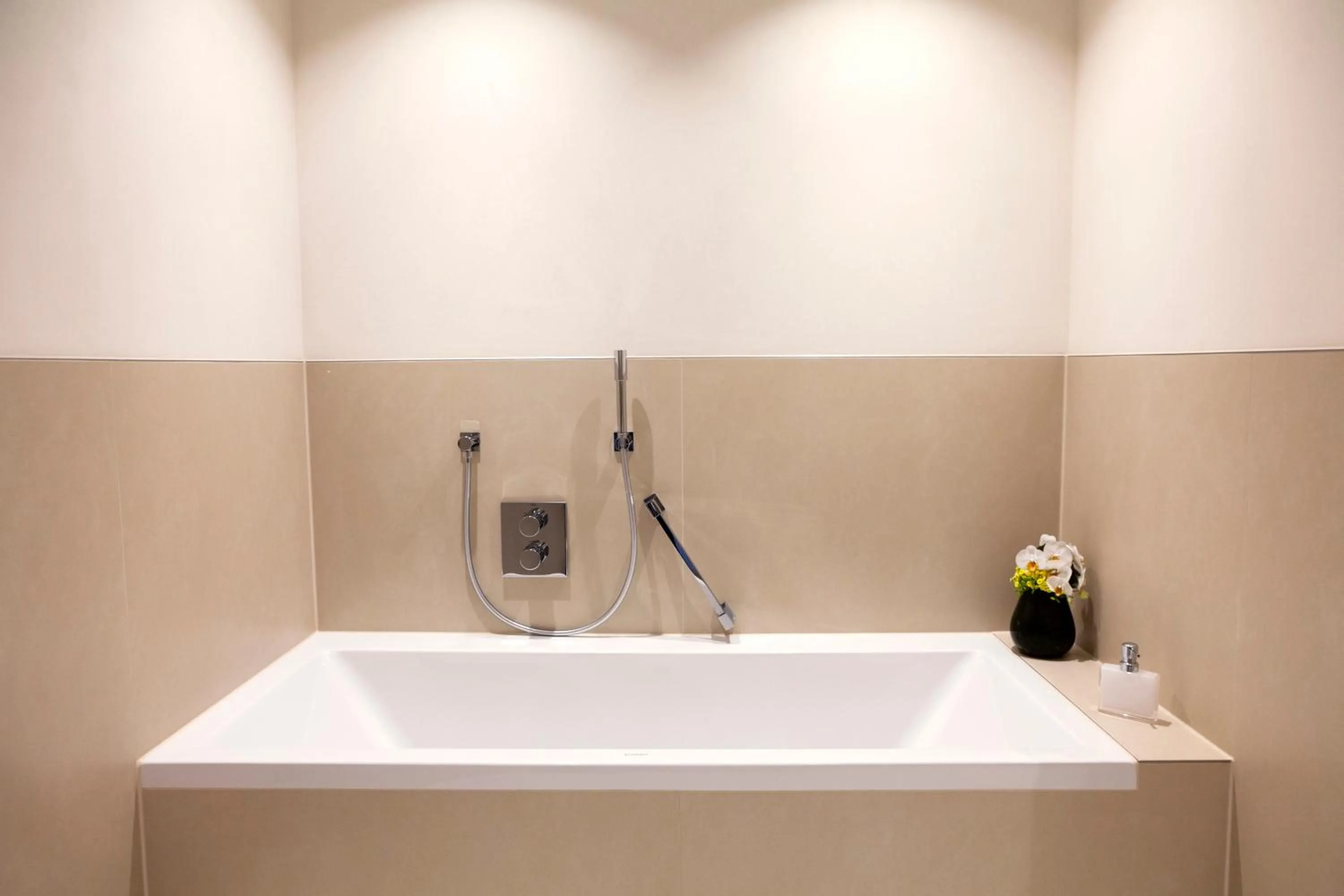 Bathroom in Schwitzer's Hotel am Park