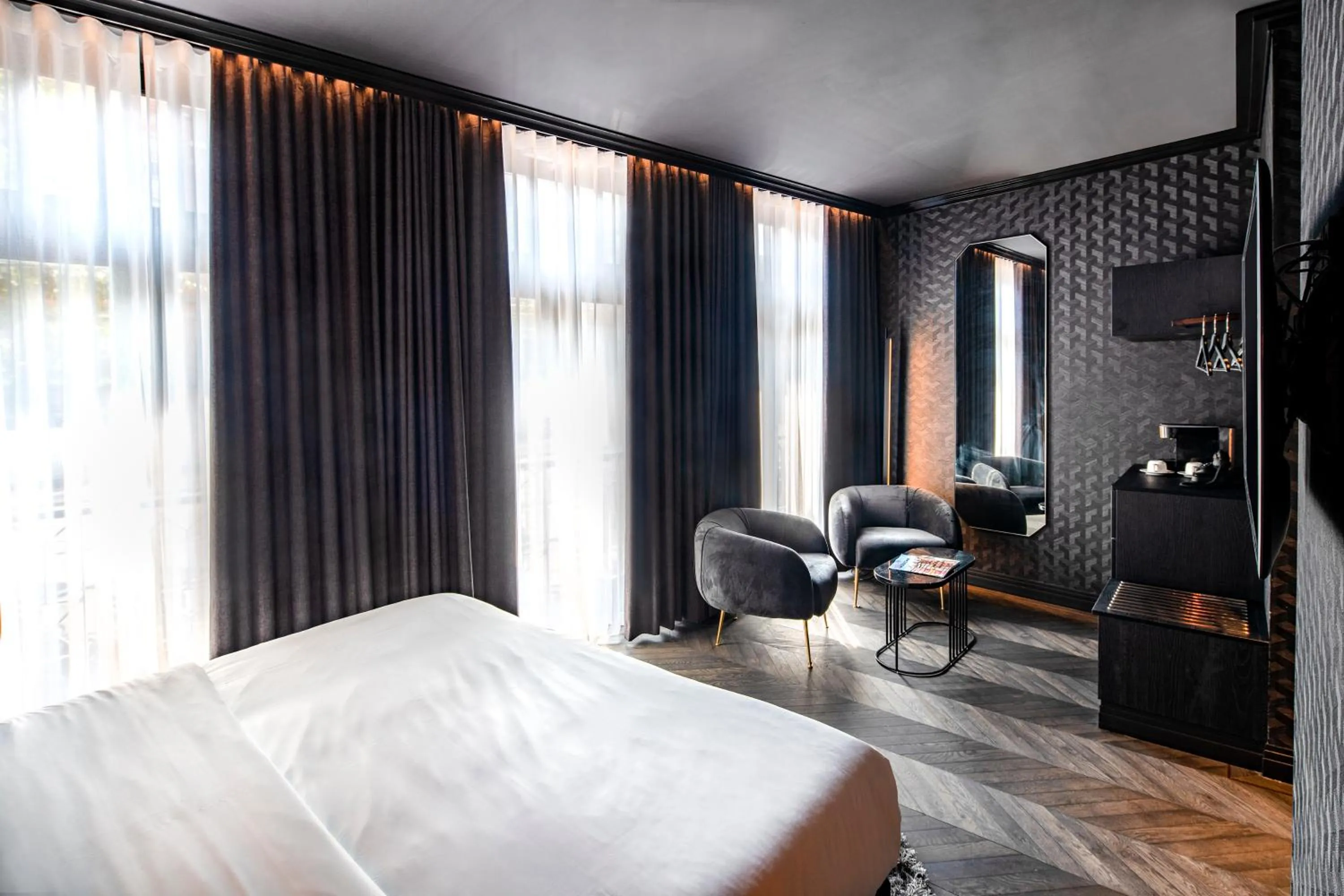 Photo of the whole room, Bed in The Highlander Amsterdam