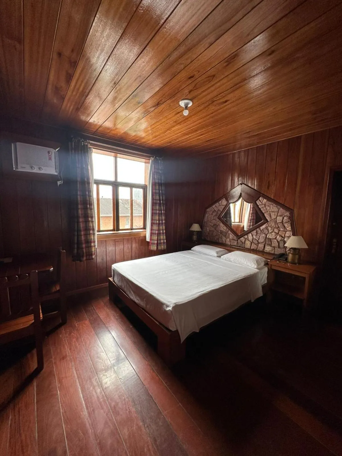 Photo of the whole room, Bed in Hotel Du Lac Macaé