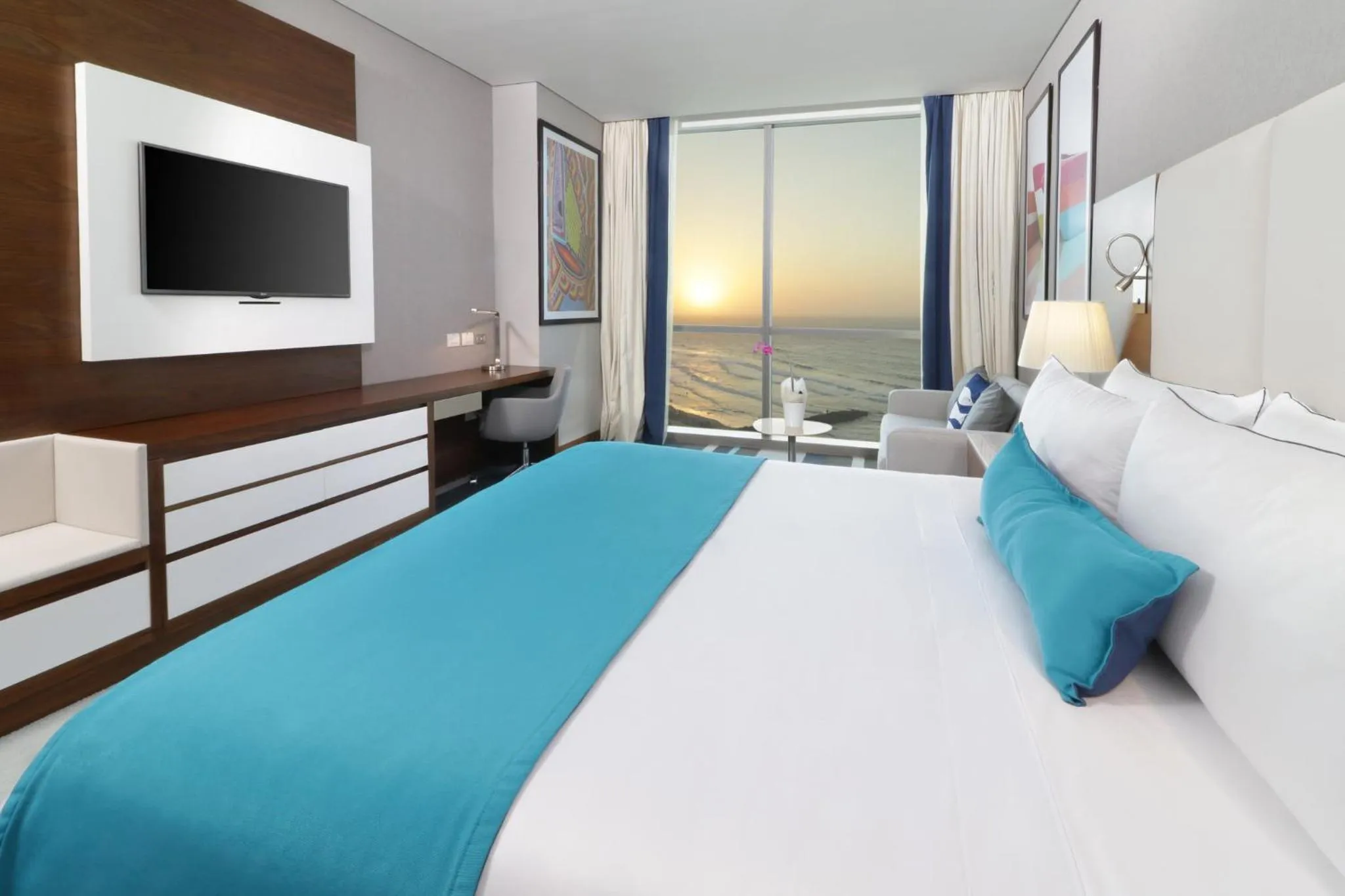 Photo of the whole room, Bed in Hotel InterContinental Cartagena by IHG