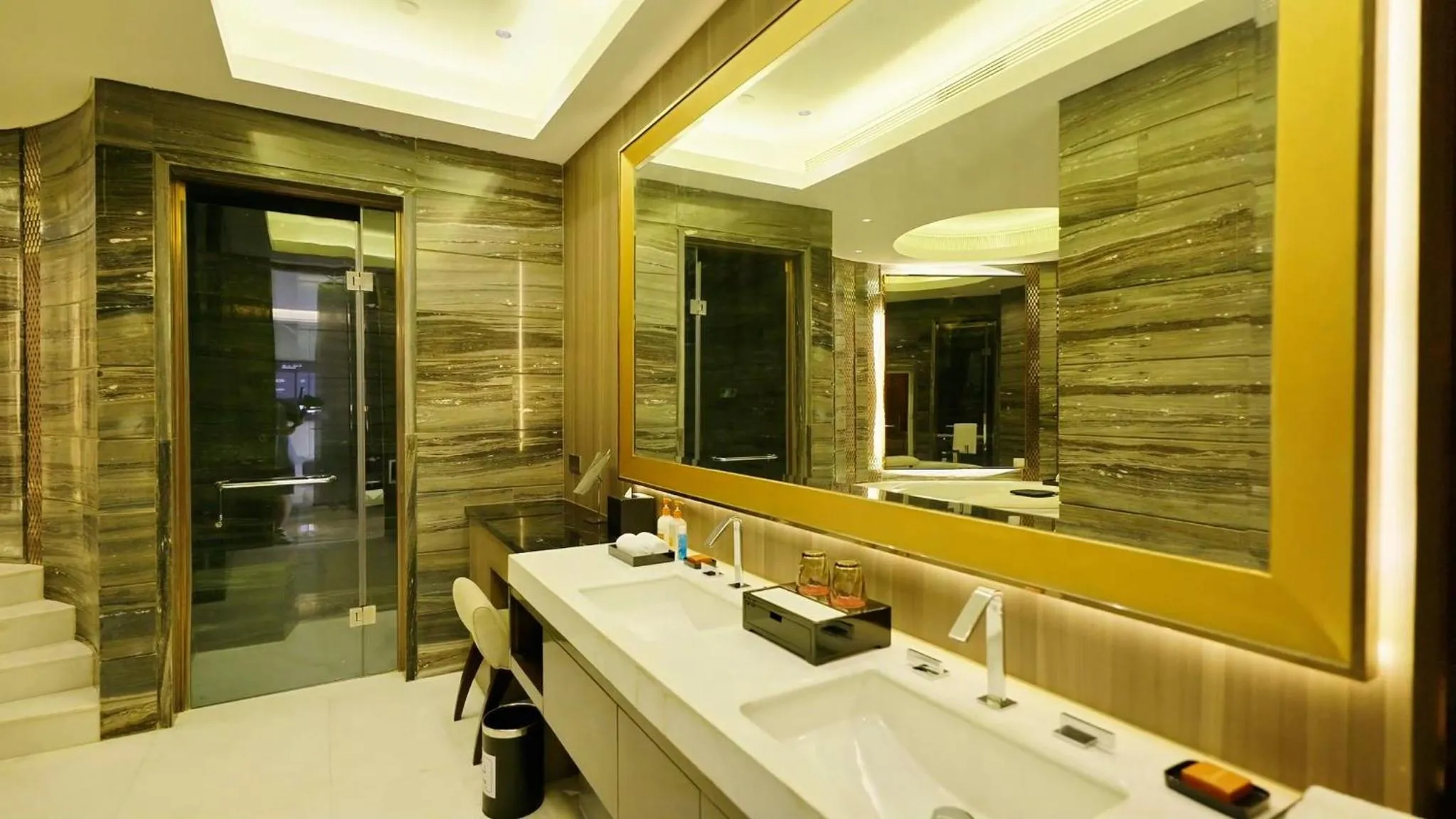 Photo of the whole room in Crowne Plaza Zhangzhou by IHG