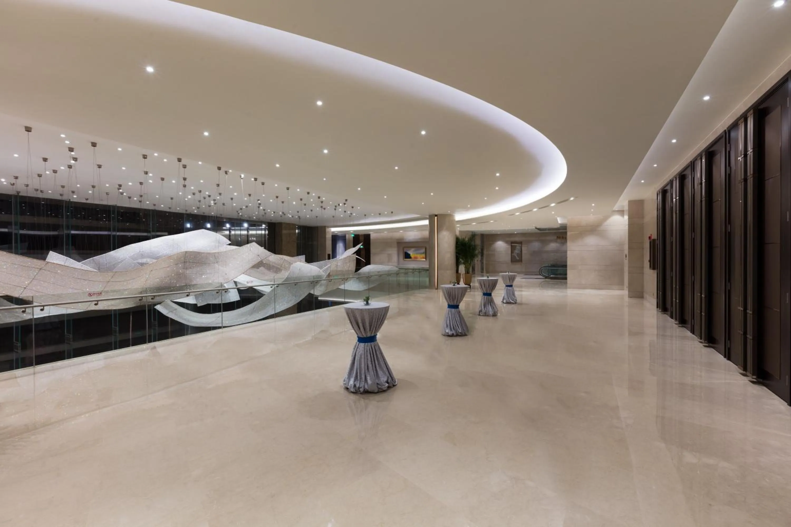 Meeting/conference room in Crowne Plaza Zhangzhou by IHG