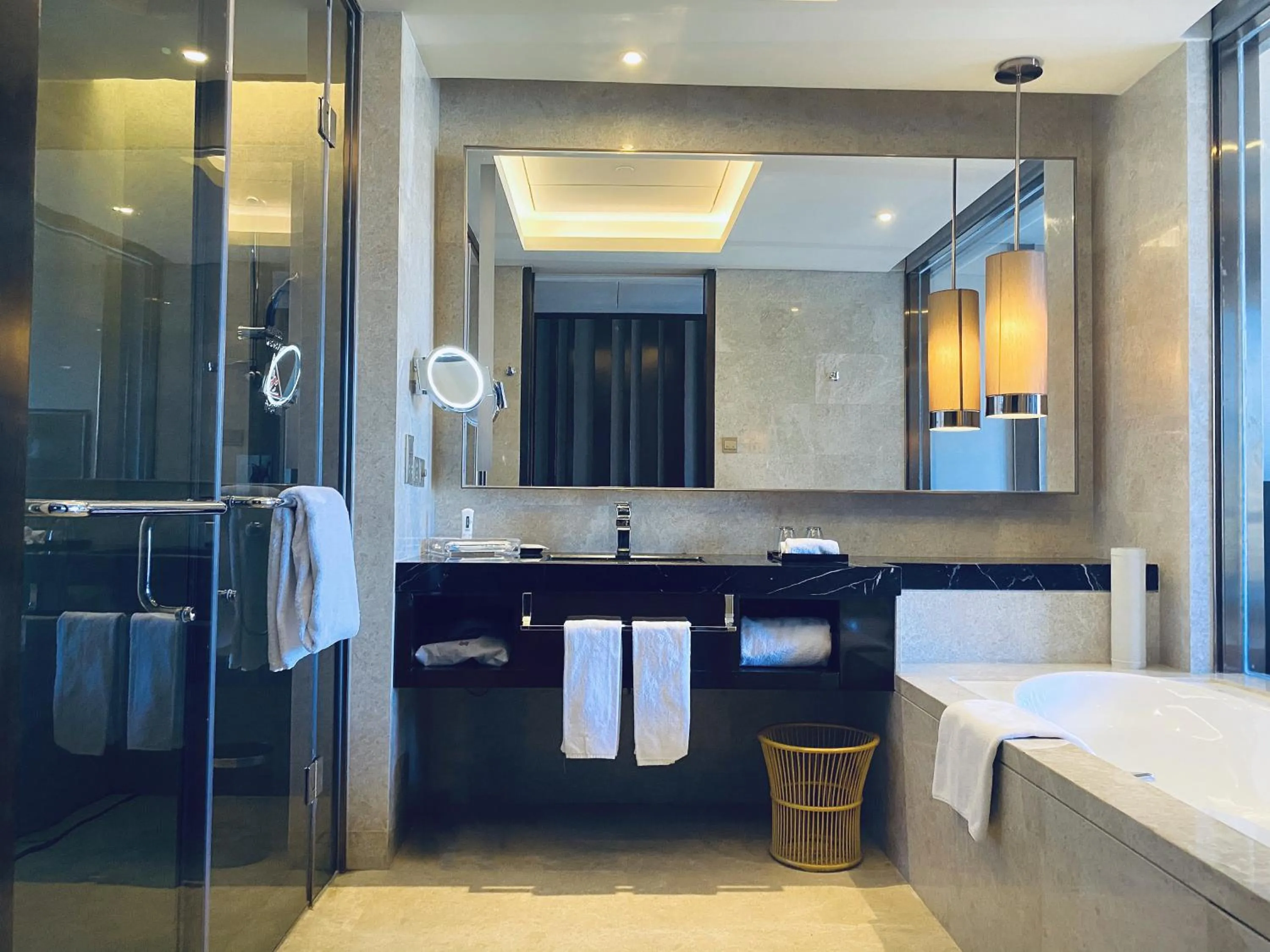 Bathroom in Crowne Plaza Zhangzhou by IHG