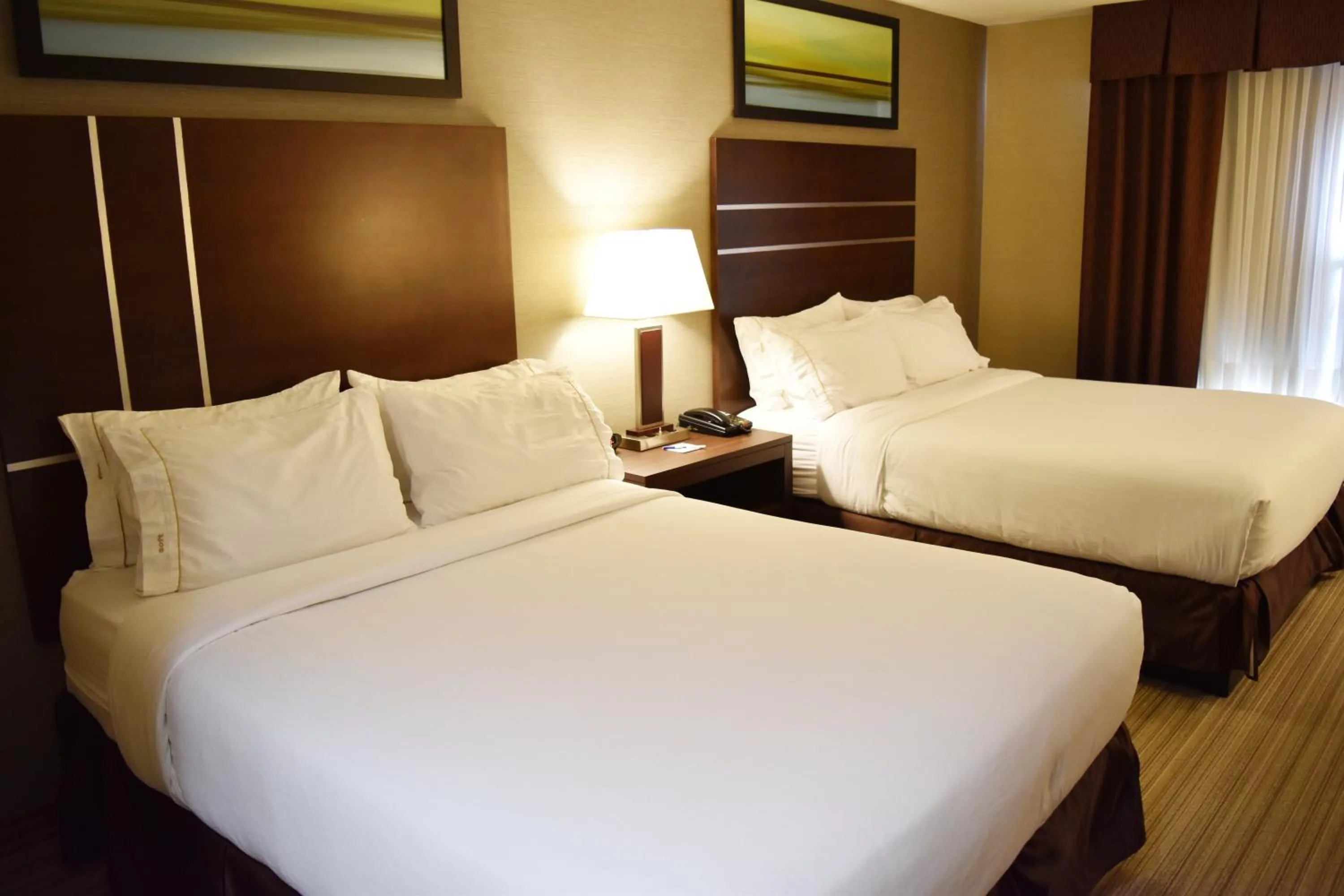 Photo of the whole room, Bed in Holiday Inn Express Golden-Kicking Horse by IHG