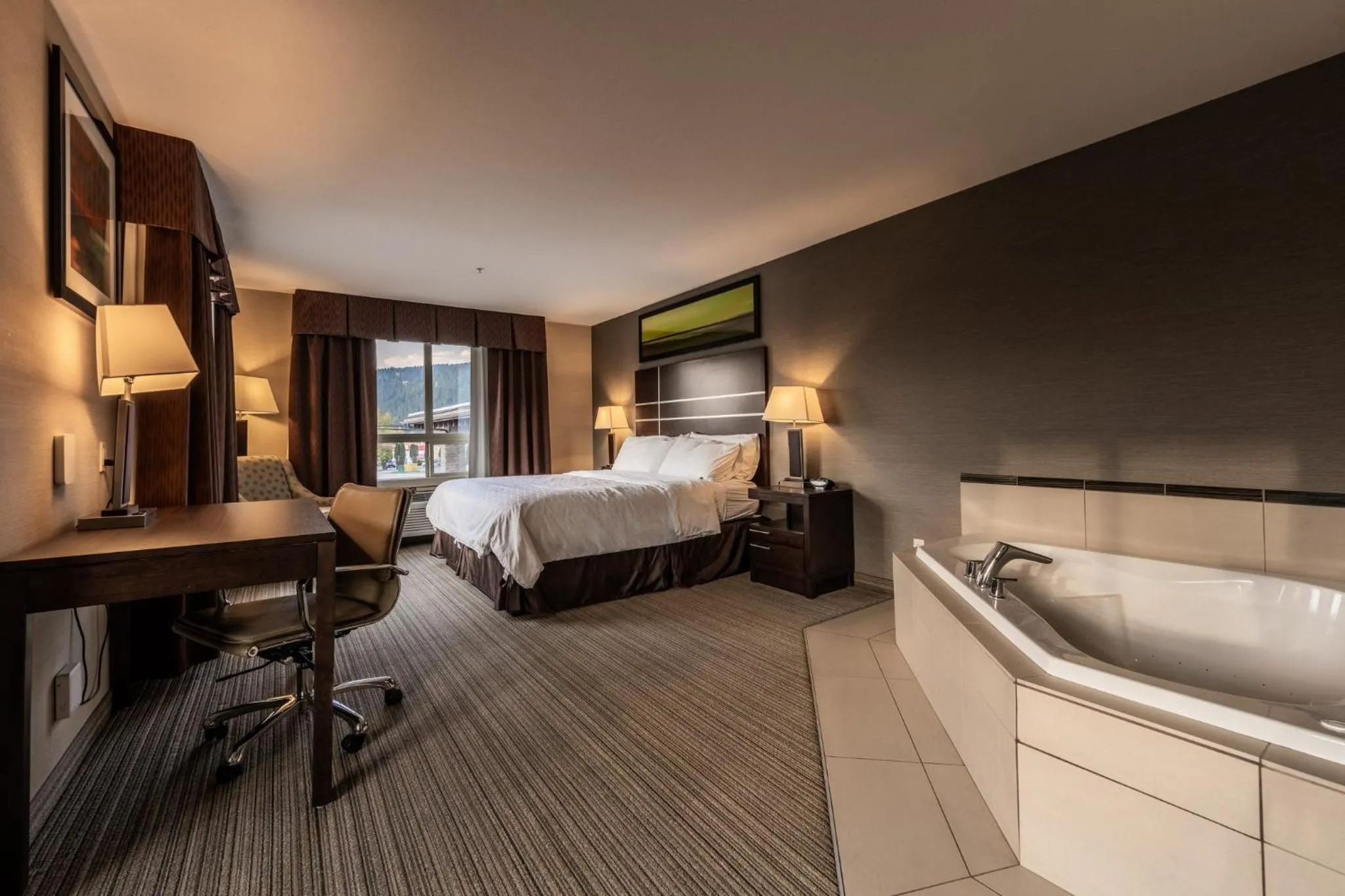 Photo of the whole room, Bed in Holiday Inn Express Golden-Kicking Horse by IHG