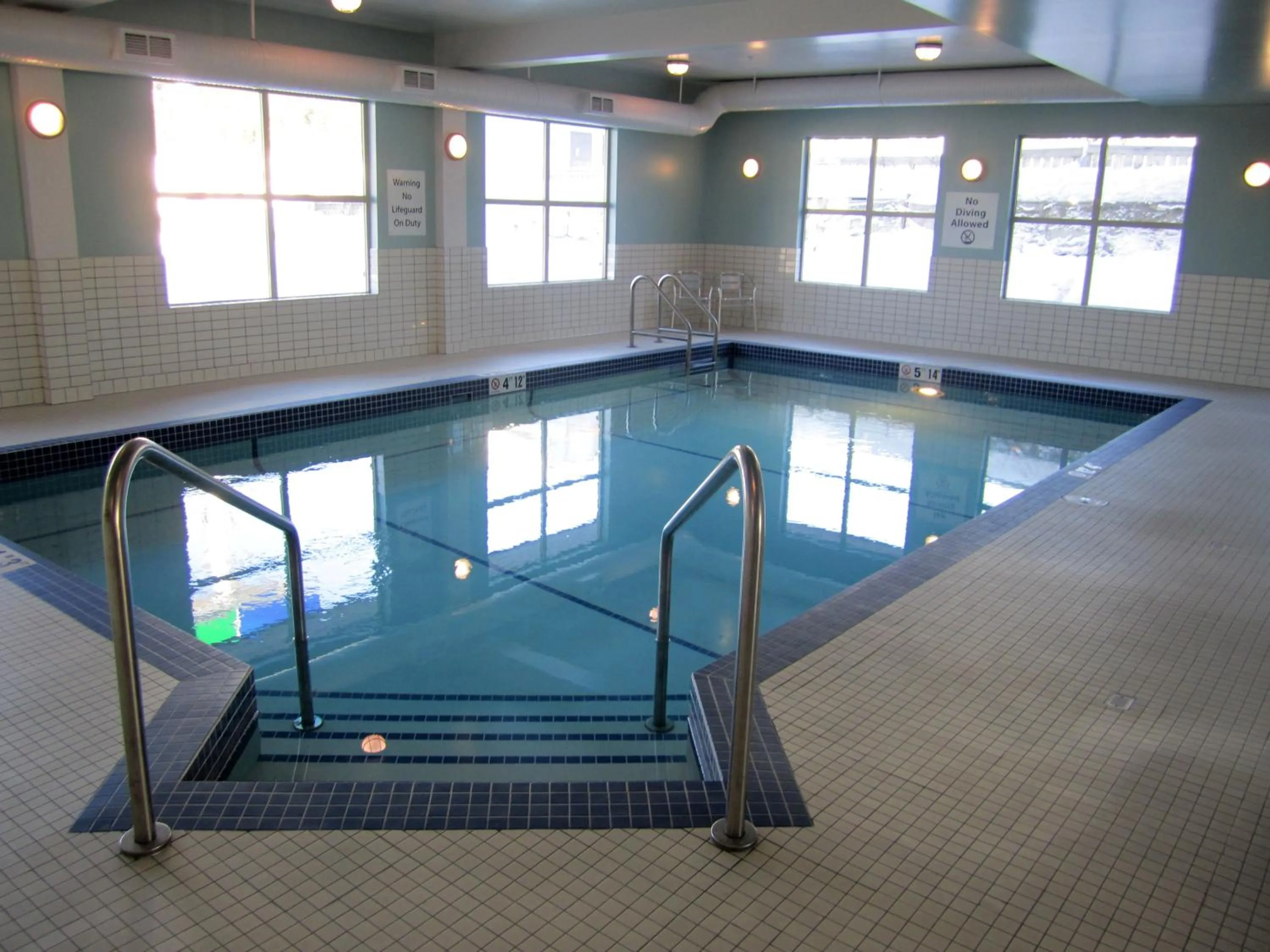 Swimming pool in Holiday Inn Express Golden-Kicking Horse by IHG