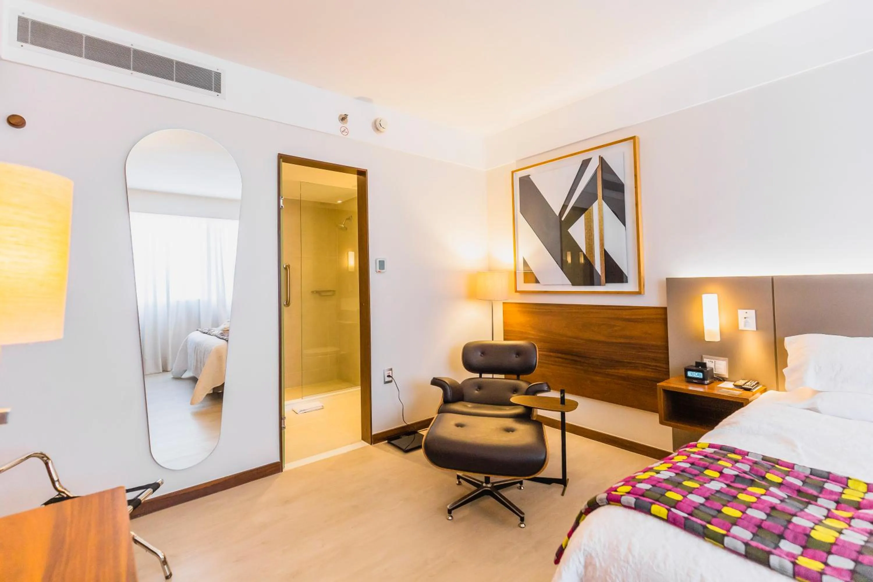 Photo of the whole room, Bed in Bugan Recife Boa Viagem Hotel - by Atlantica