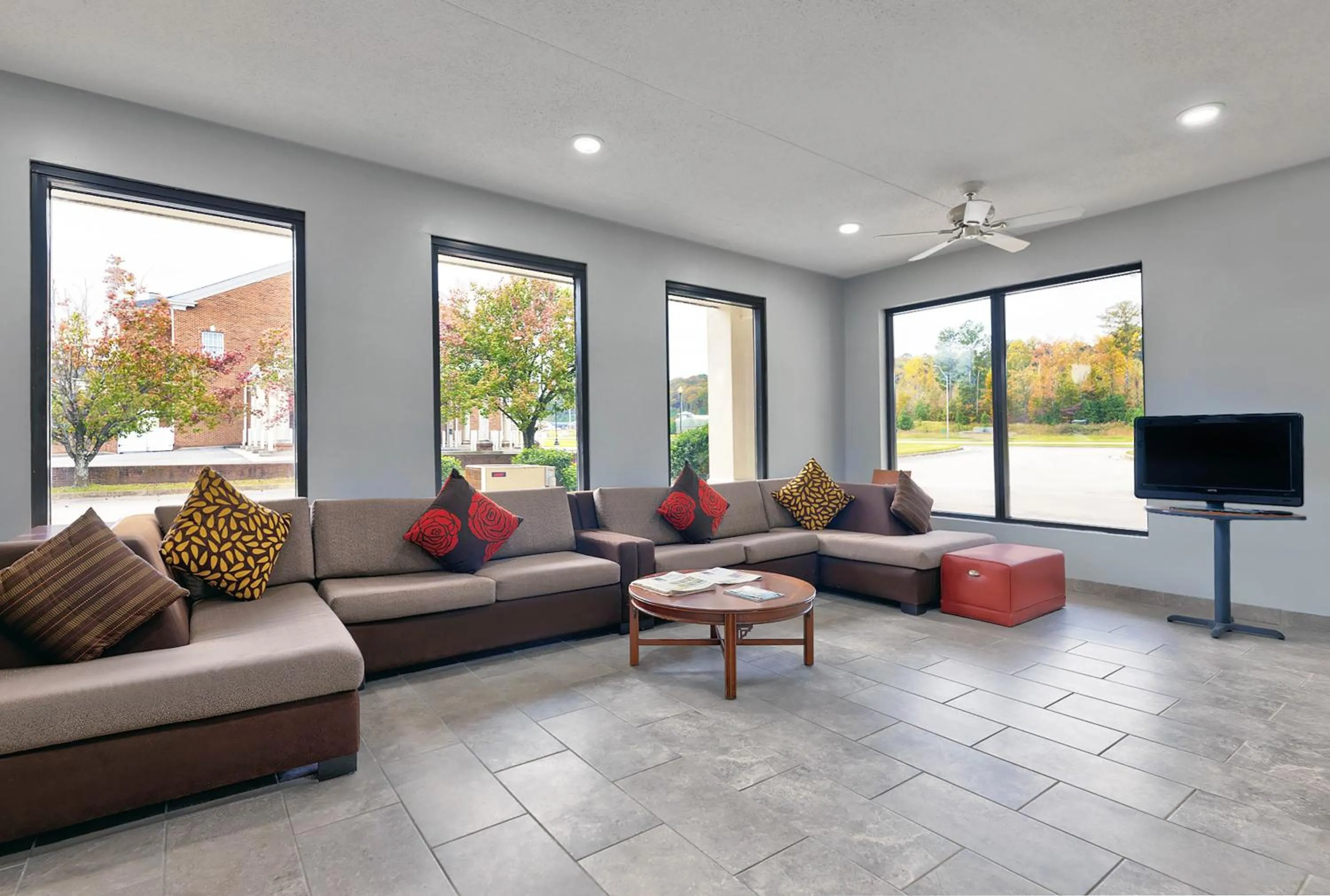 Lobby or reception in Motel 6 Scottsboro, AL Hwy 72