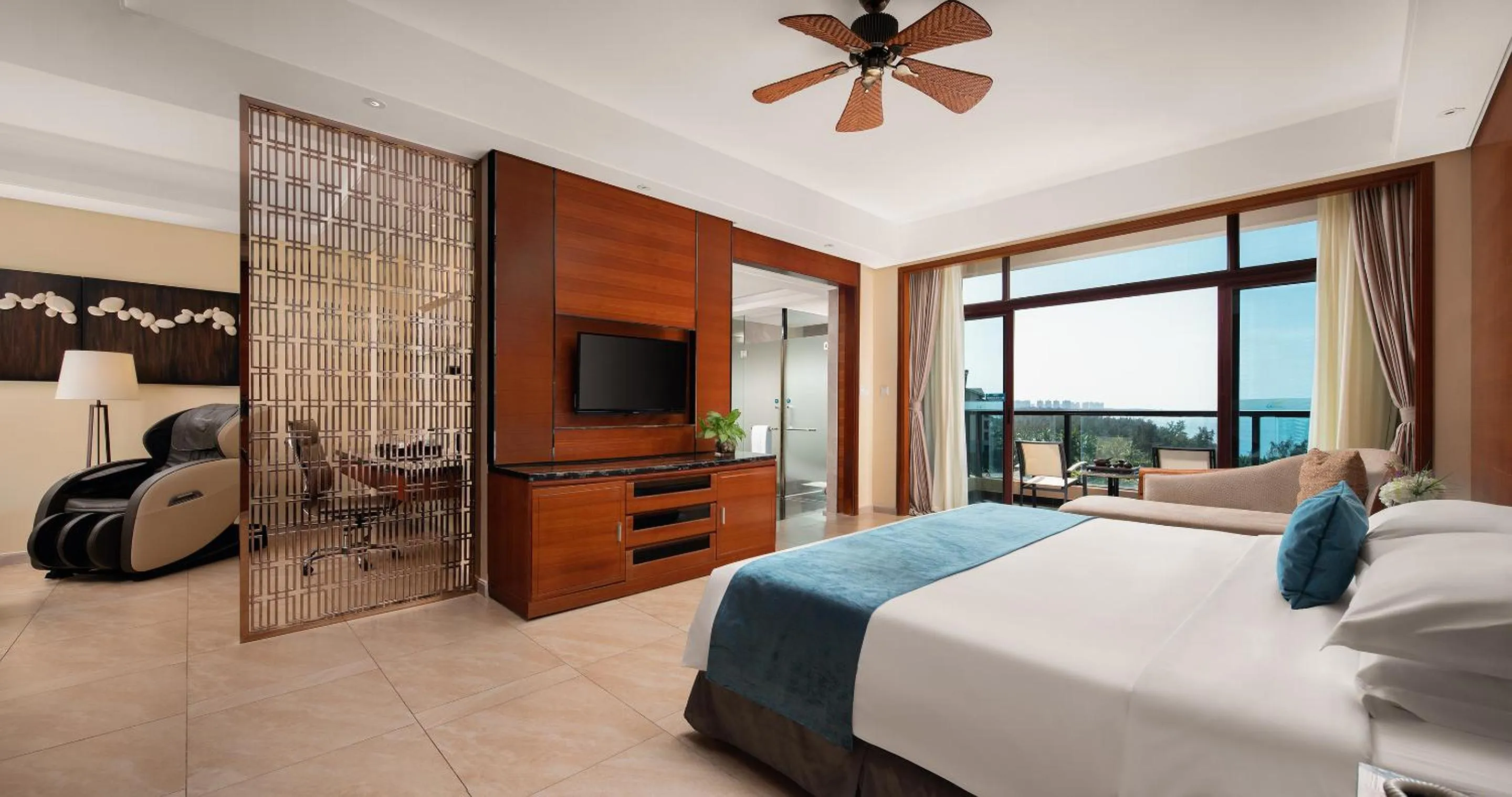 Bed in Country Garden Golden Beach Spring Hotel