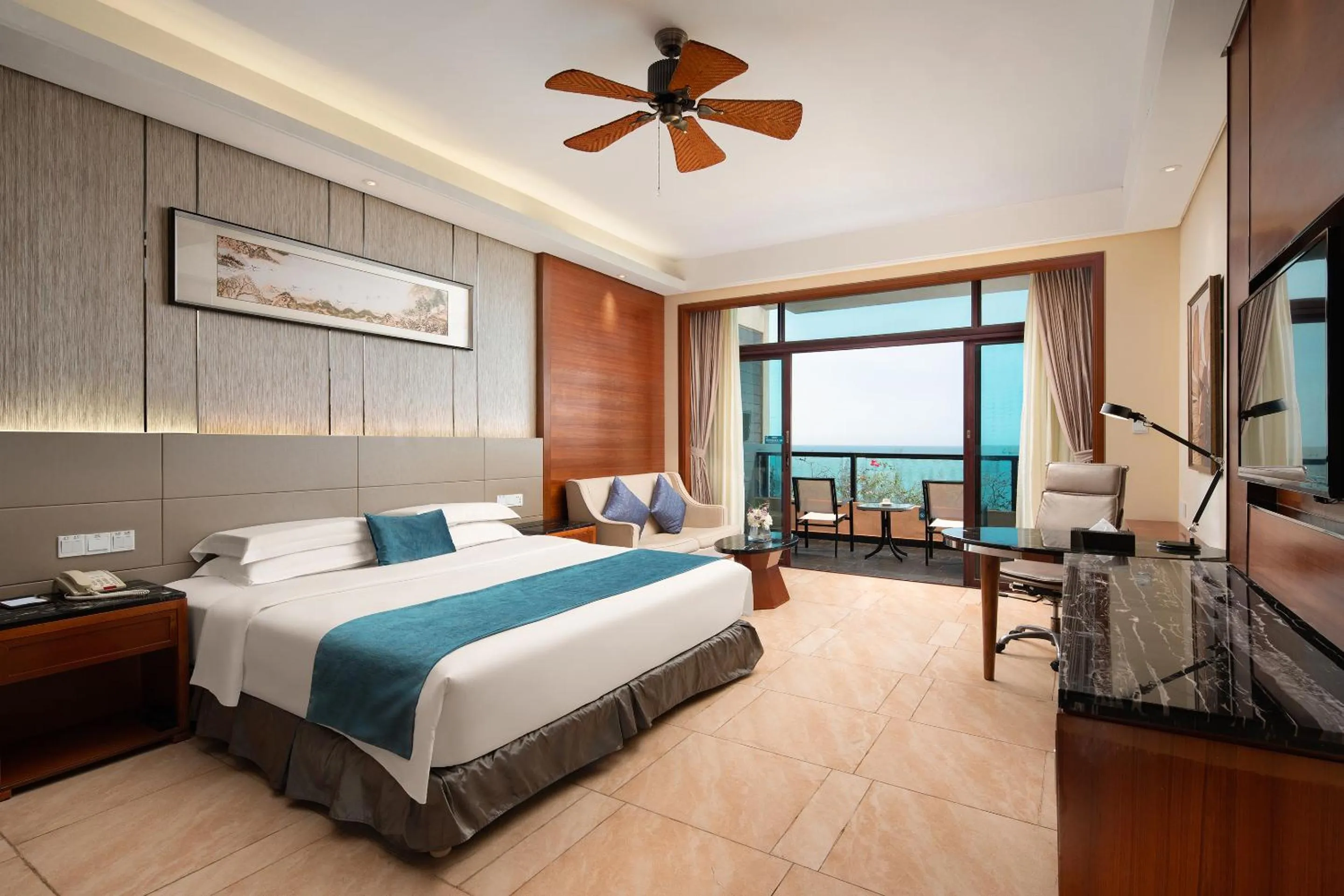 Photo of the whole room, Bed in Country Garden Golden Beach Spring Hotel