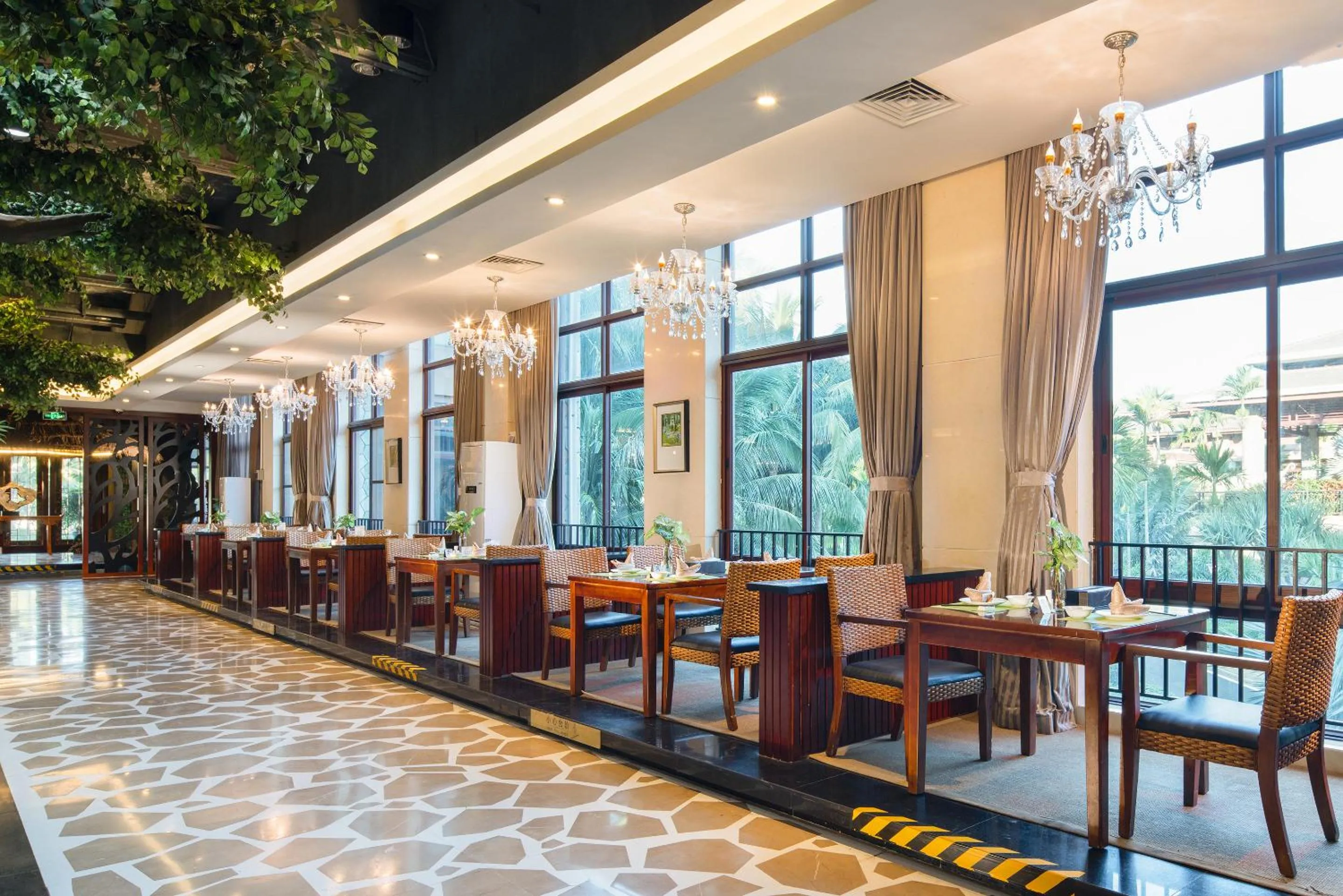 Restaurant/places to eat in Country Garden Golden Beach Spring Hotel