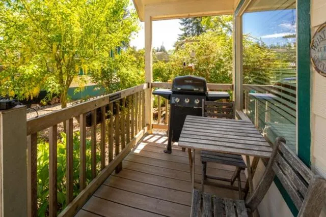 Sheltered Nook On Tillamook Bay