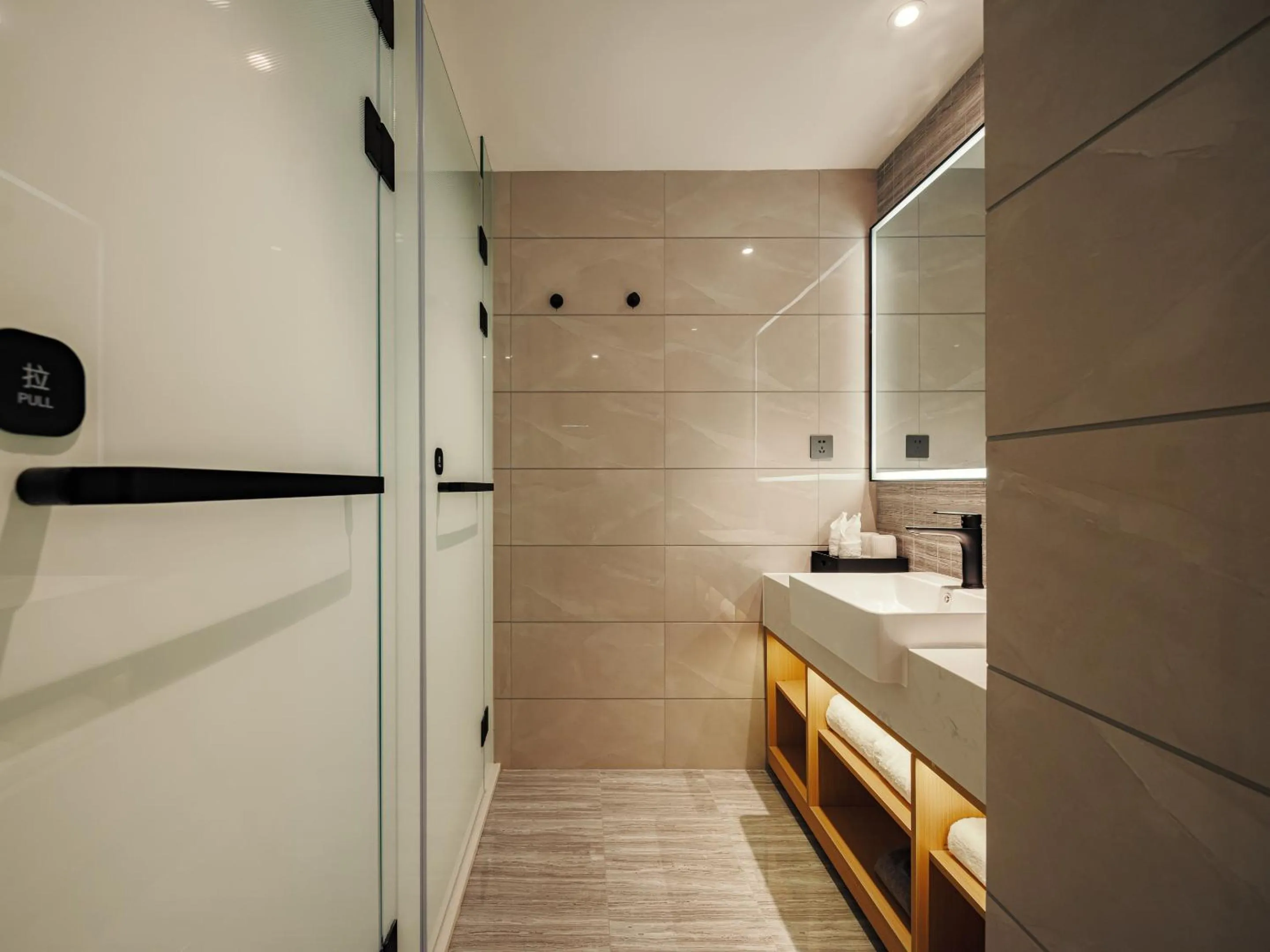 Shower in Atour X Hotel - Taikoo Li Chengdu