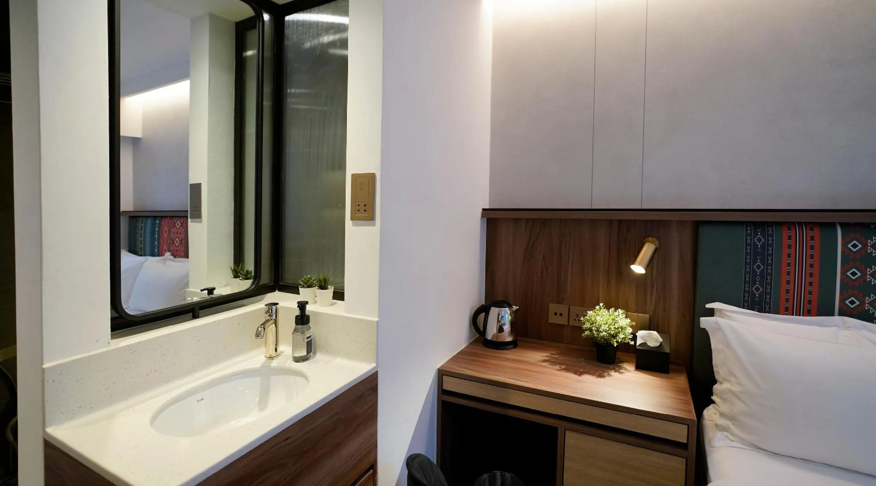 Bathroom, Bed in ST Signature Bugis Middle