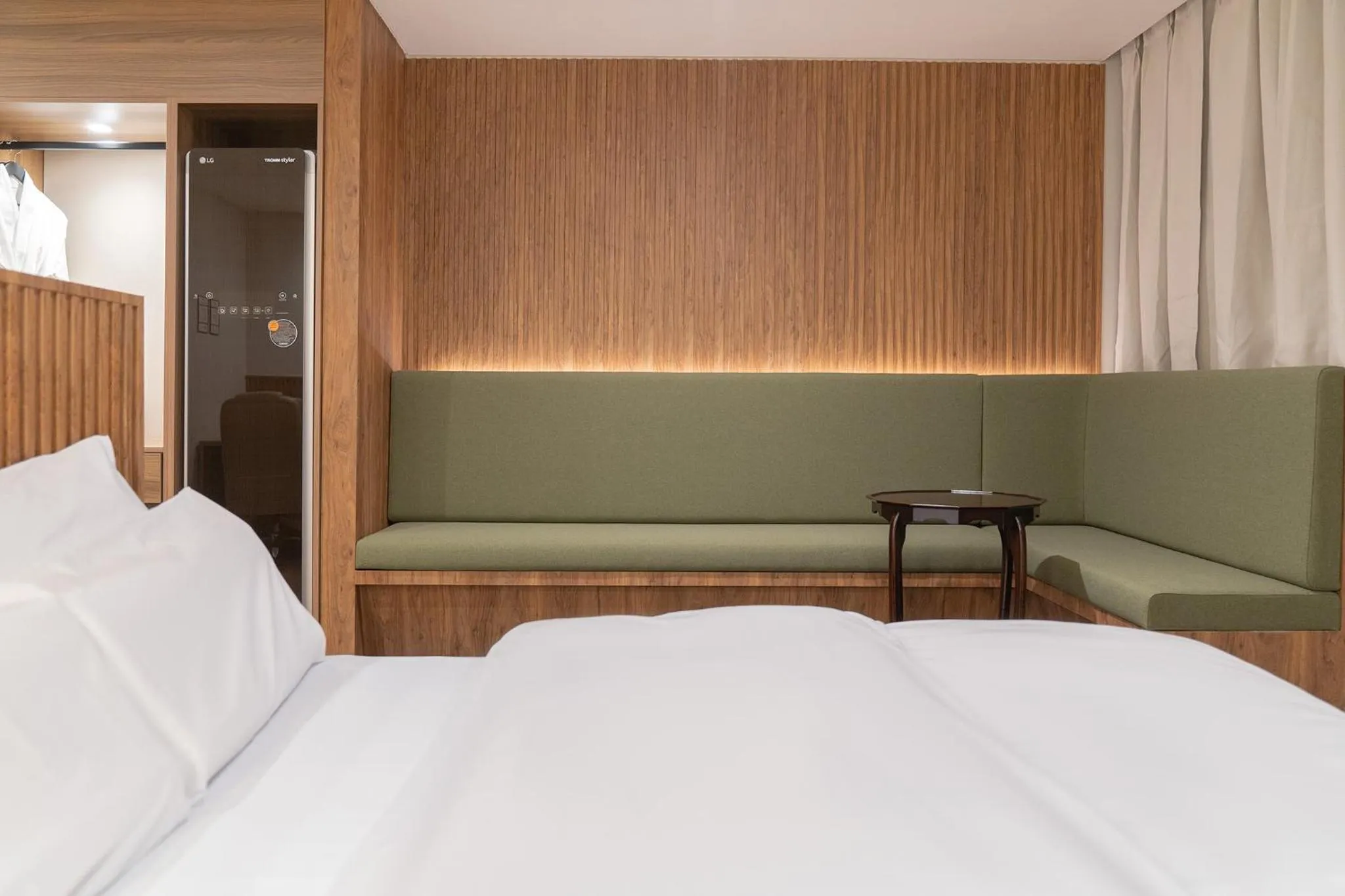 Bed in Simjak Hotel by Aank