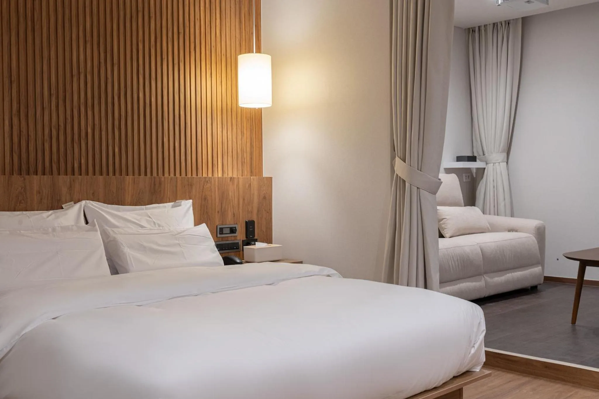 Bed in Simjak Hotel by Aank