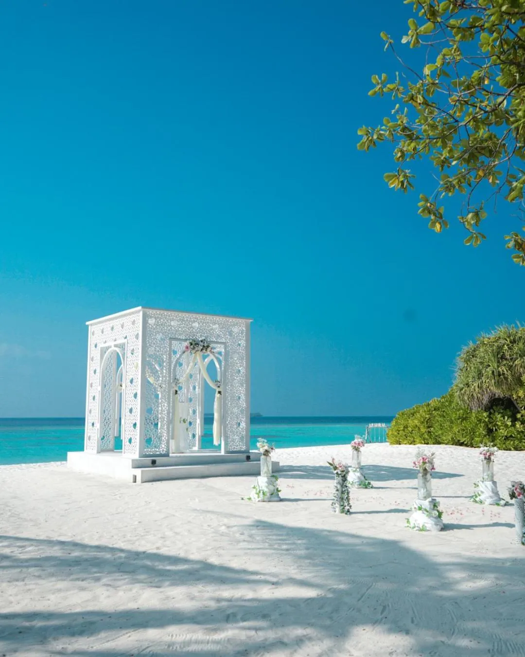 wedding in Ifuru Island Maldives - Free Domestic Flights for 2 with Min 7 Night Stays - 20 Apr to 15 Oct 2026