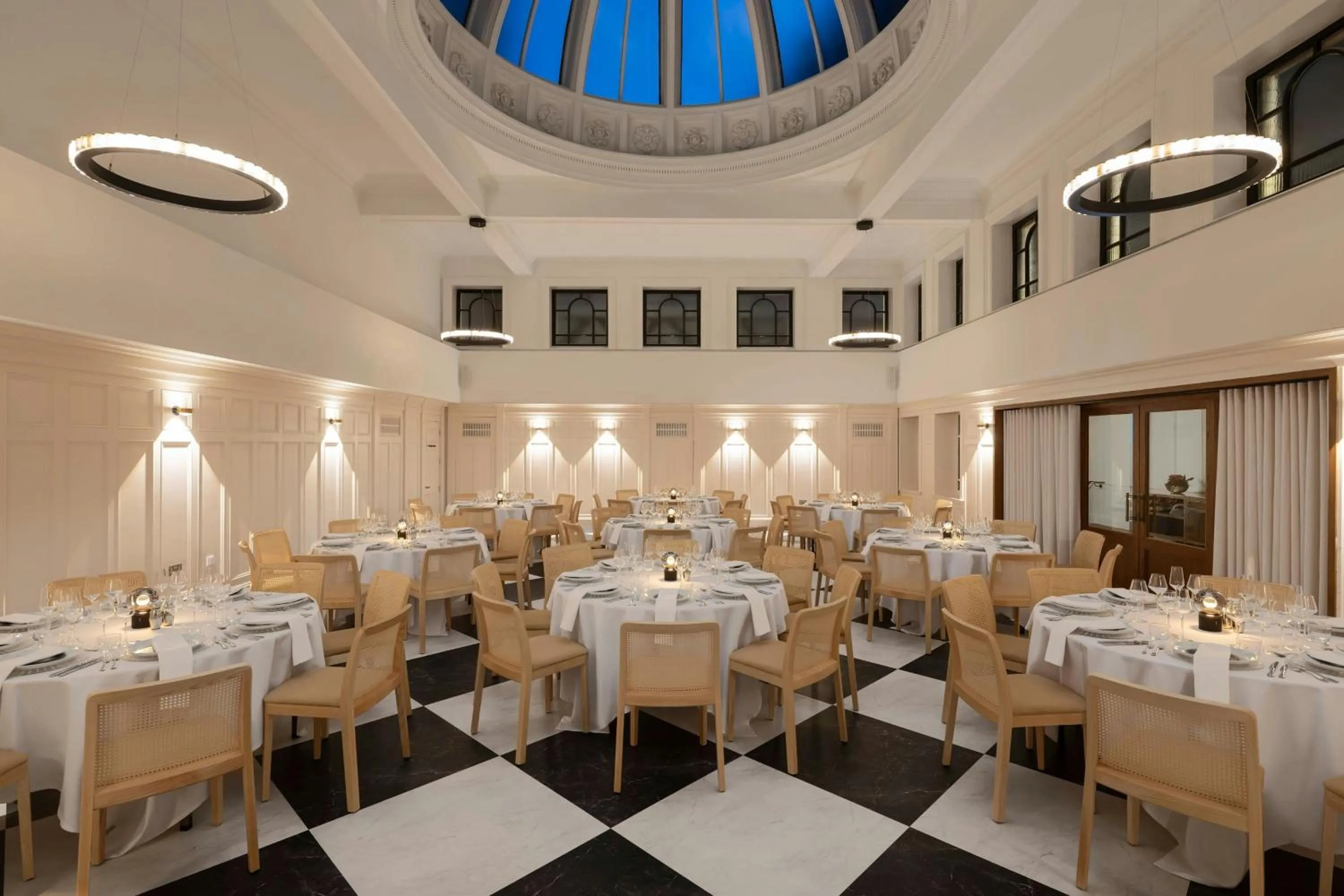 Meeting/conference room in AC Hotel by Marriott Glasgow