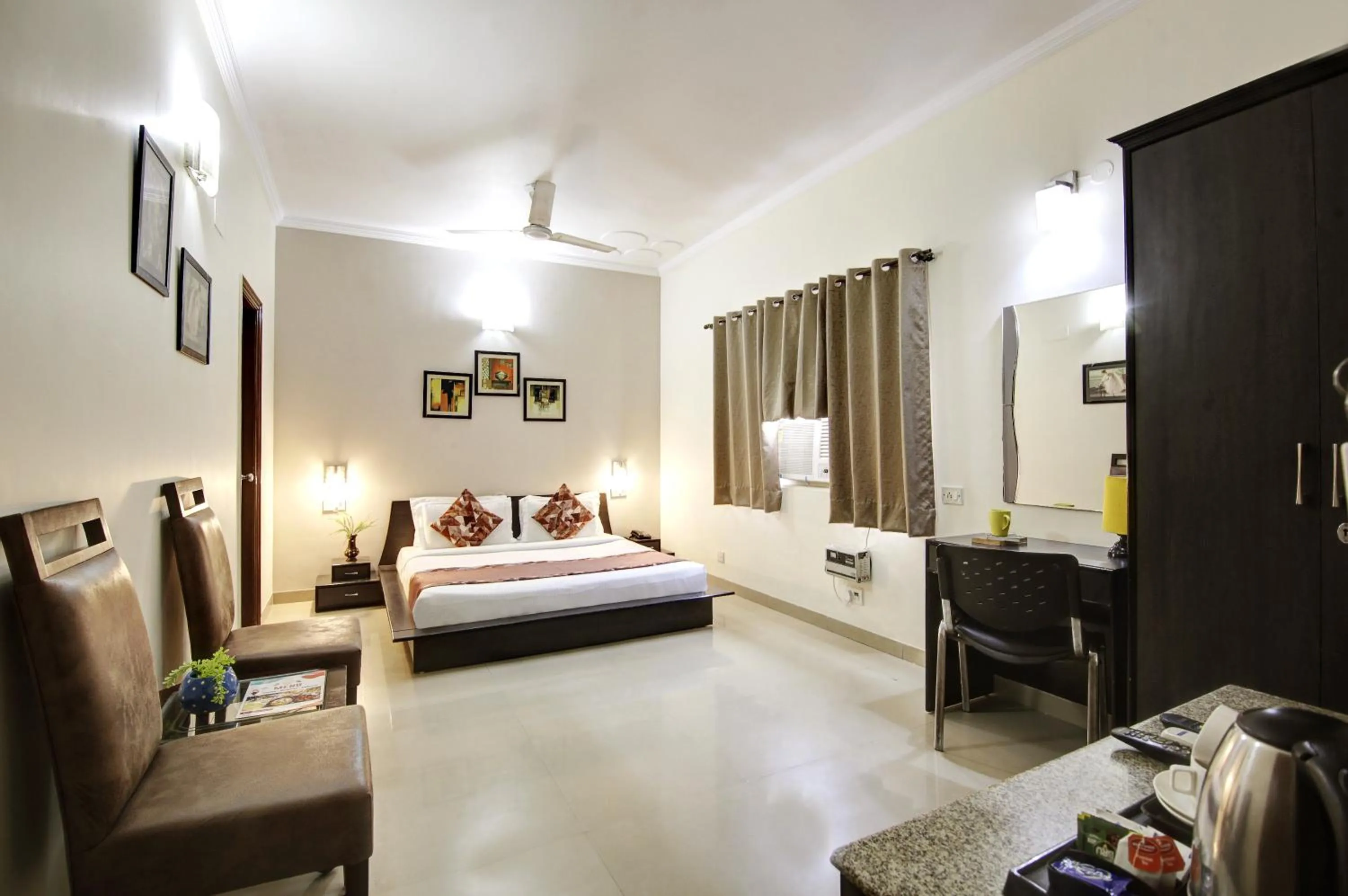 Bed in Persona International Hotel Karol Bagh Delhi