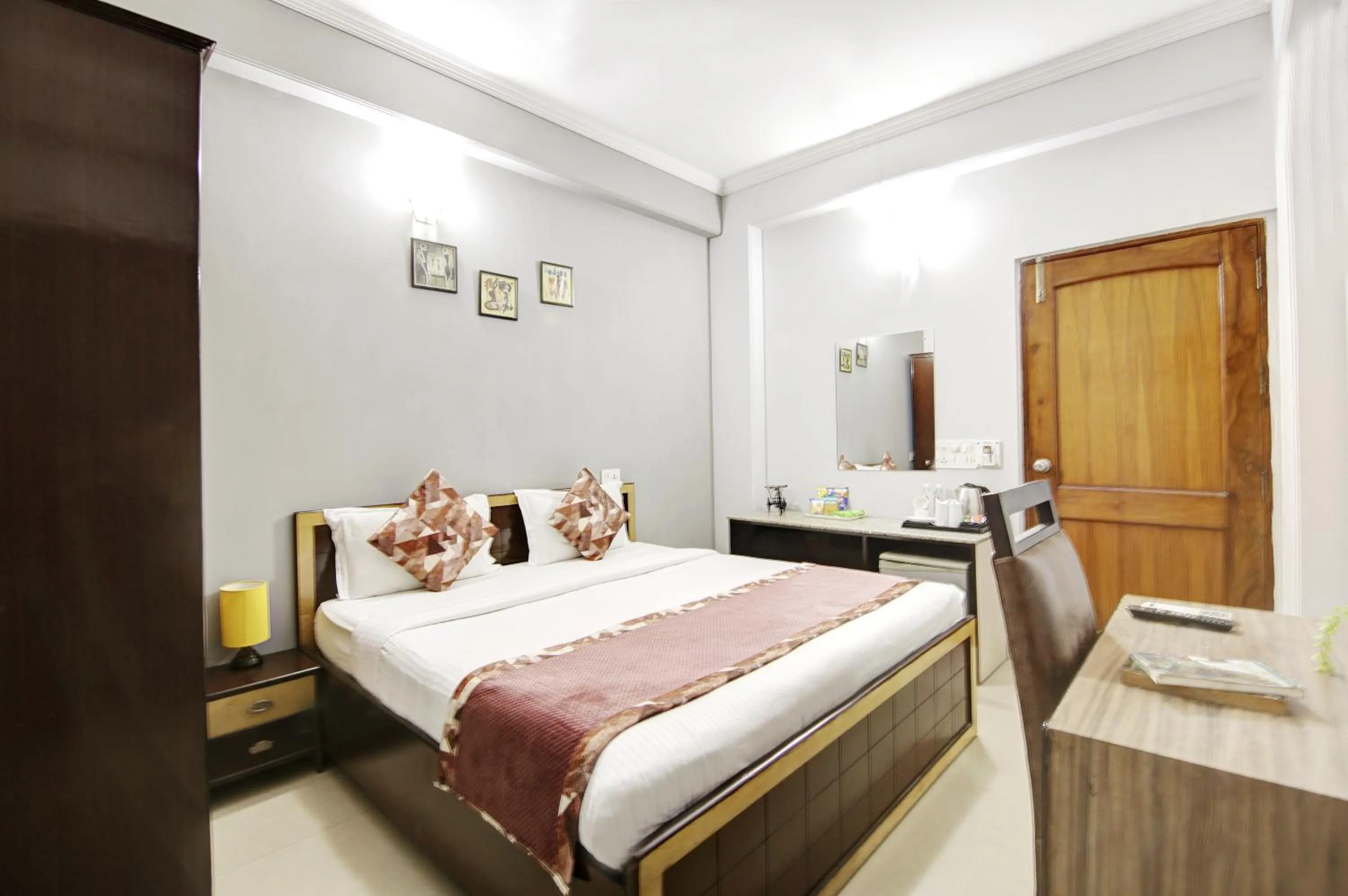 Bed in Persona International Hotel Karol Bagh Delhi