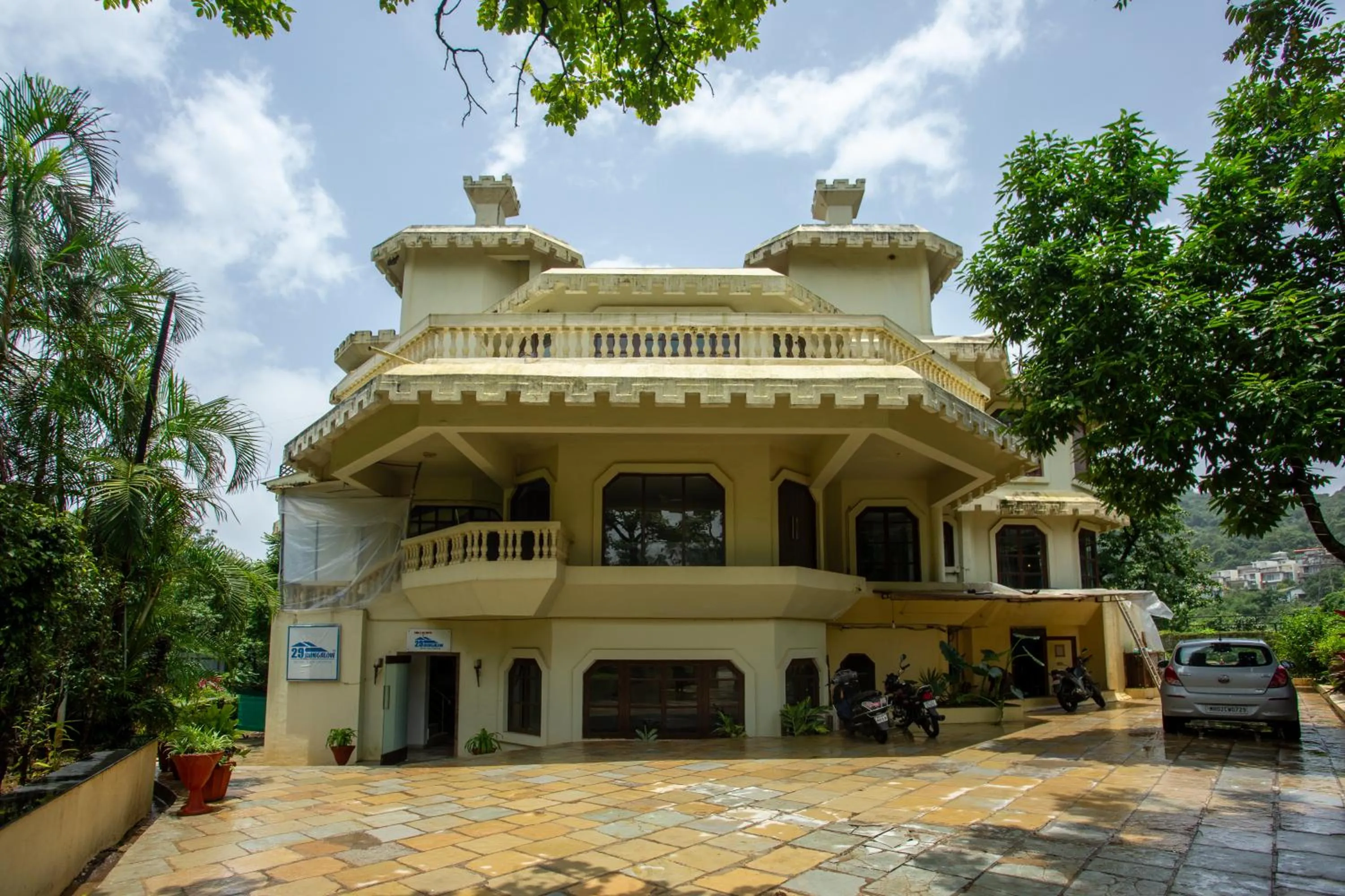 Property building in Hilltop suites by 29 bungalow