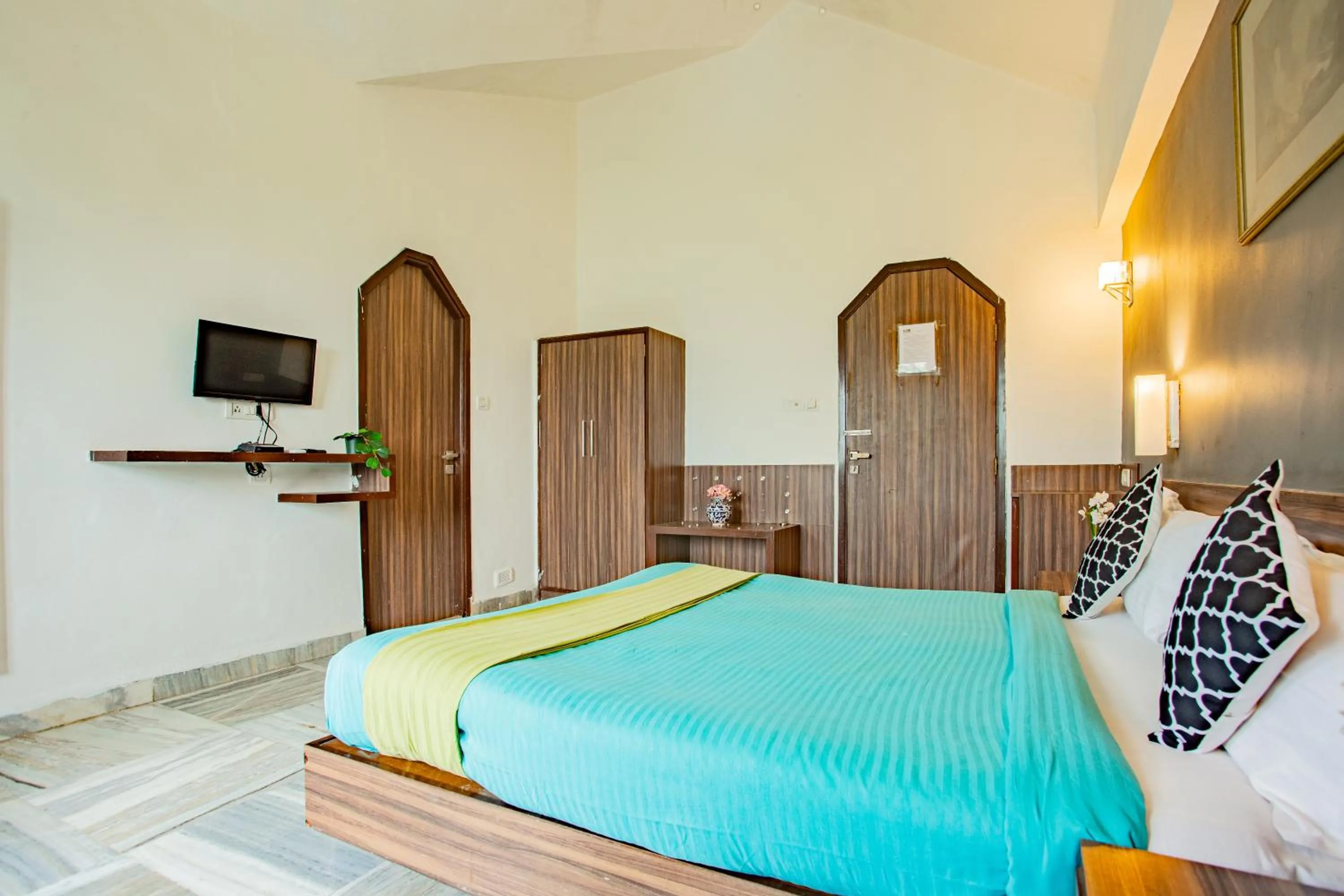 Bedroom, Bed in Hilltop suites by 29 bungalow