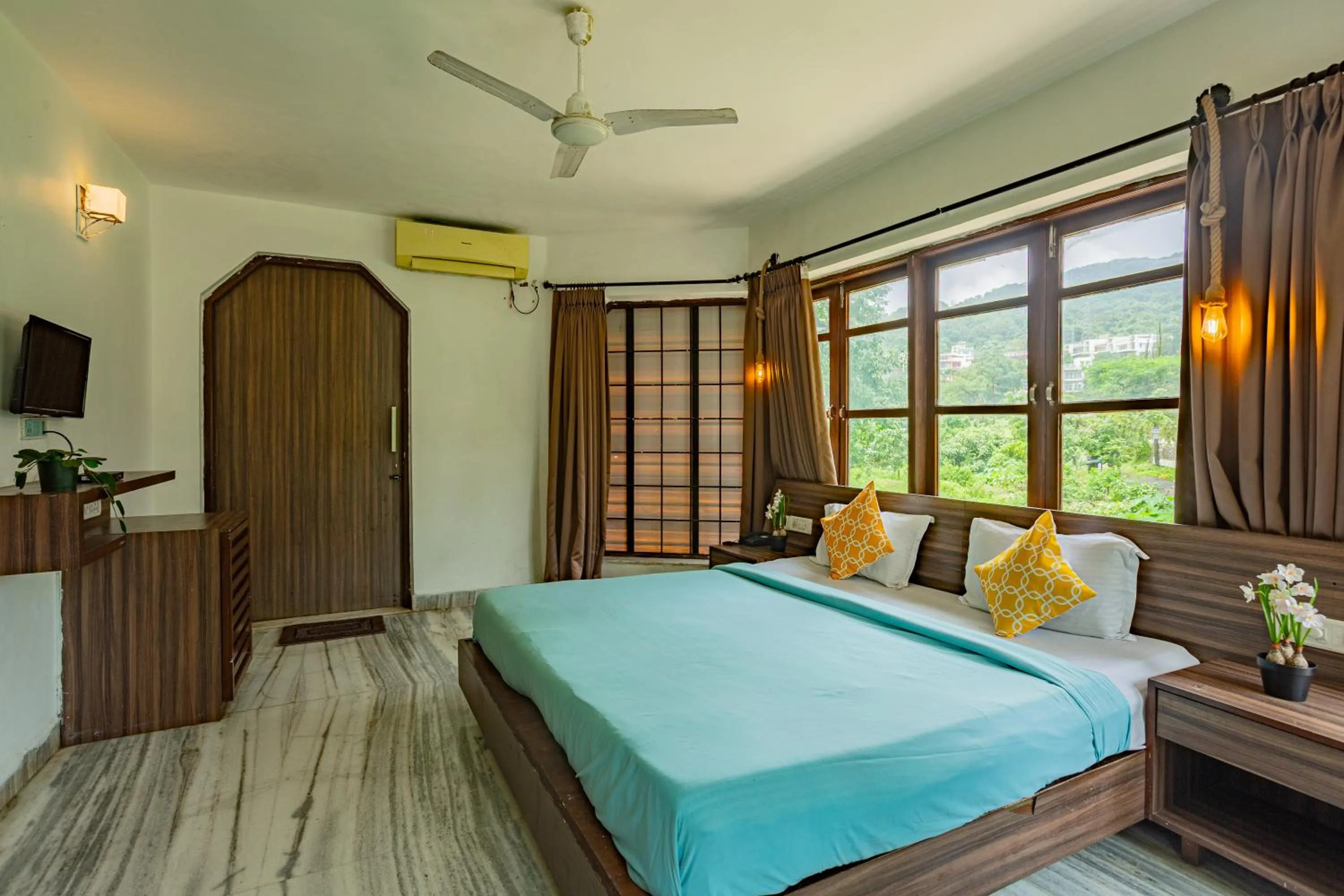 Bedroom, Bed in Hilltop suites by 29 bungalow