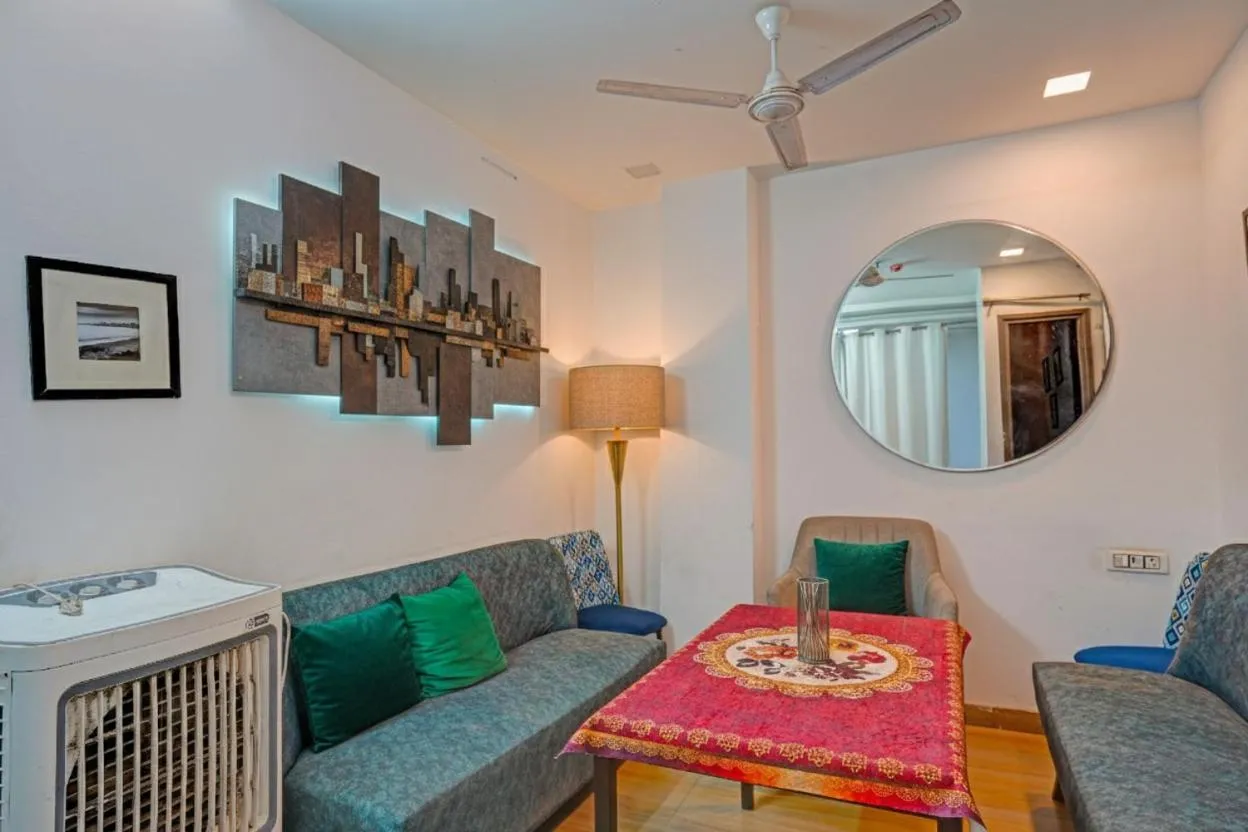 Living room in Hotel Raaso Inn Rohini I Near Metro I Couple Friendly I Spacious Rooms I Budget Stay