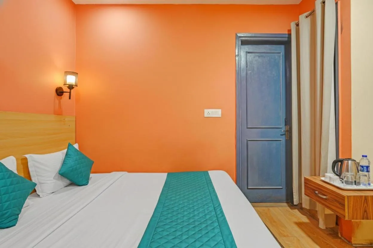Bed in Hotel Raaso Inn Rohini I Near Metro I Couple Friendly I Spacious Rooms I Budget Stay