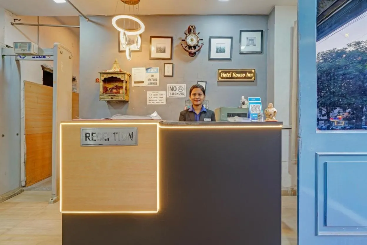 Lobby or reception in Hotel Raaso Inn Rohini I Near Metro I Couple Friendly I Spacious Rooms I Budget Stay