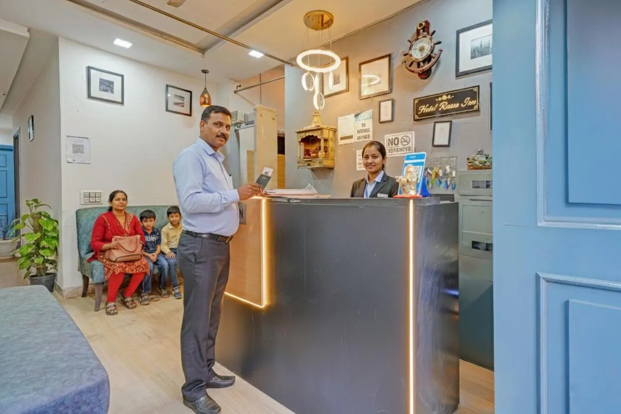 Lobby or reception in Hotel Raaso Inn Rohini I Near Metro I Couple Friendly I Spacious Rooms I Budget Stay
