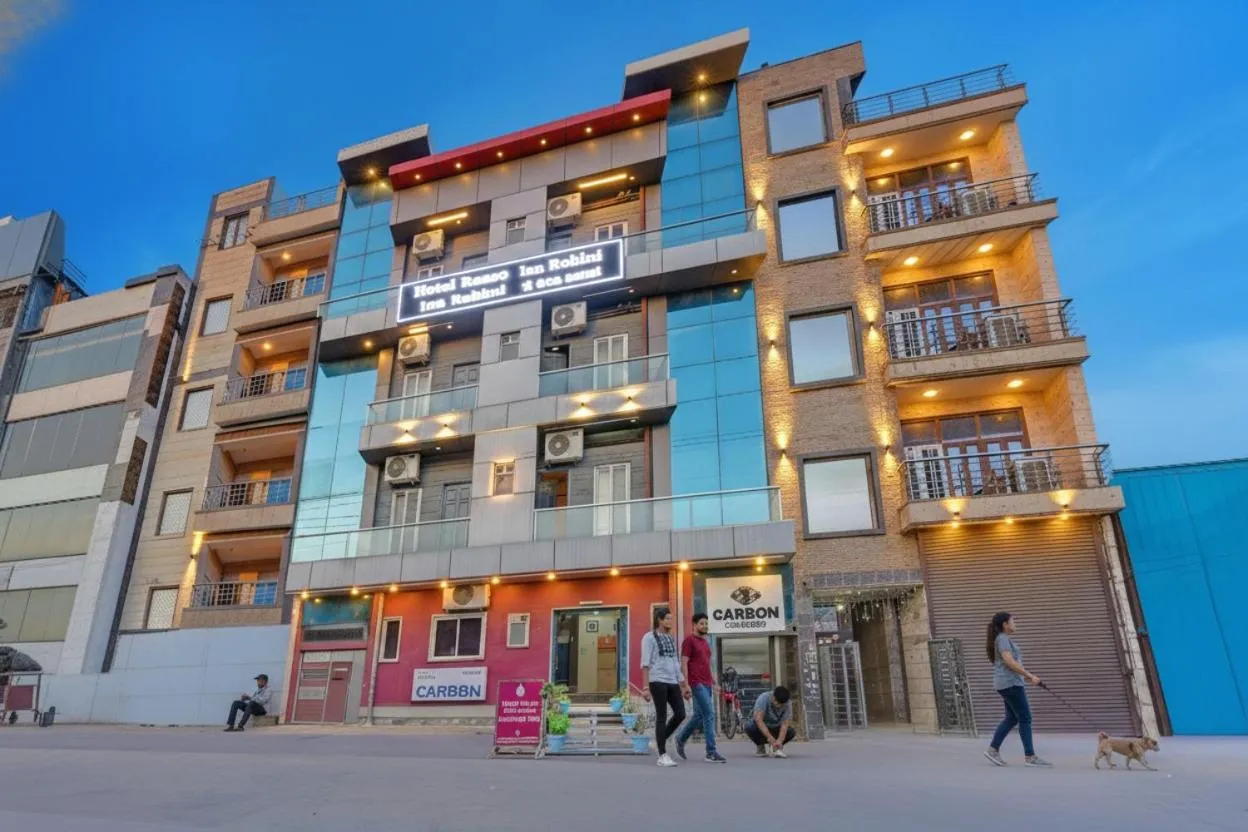 Property building in Hotel Raaso Inn Rohini I Near Metro I Couple Friendly I Spacious Rooms I Budget Stay