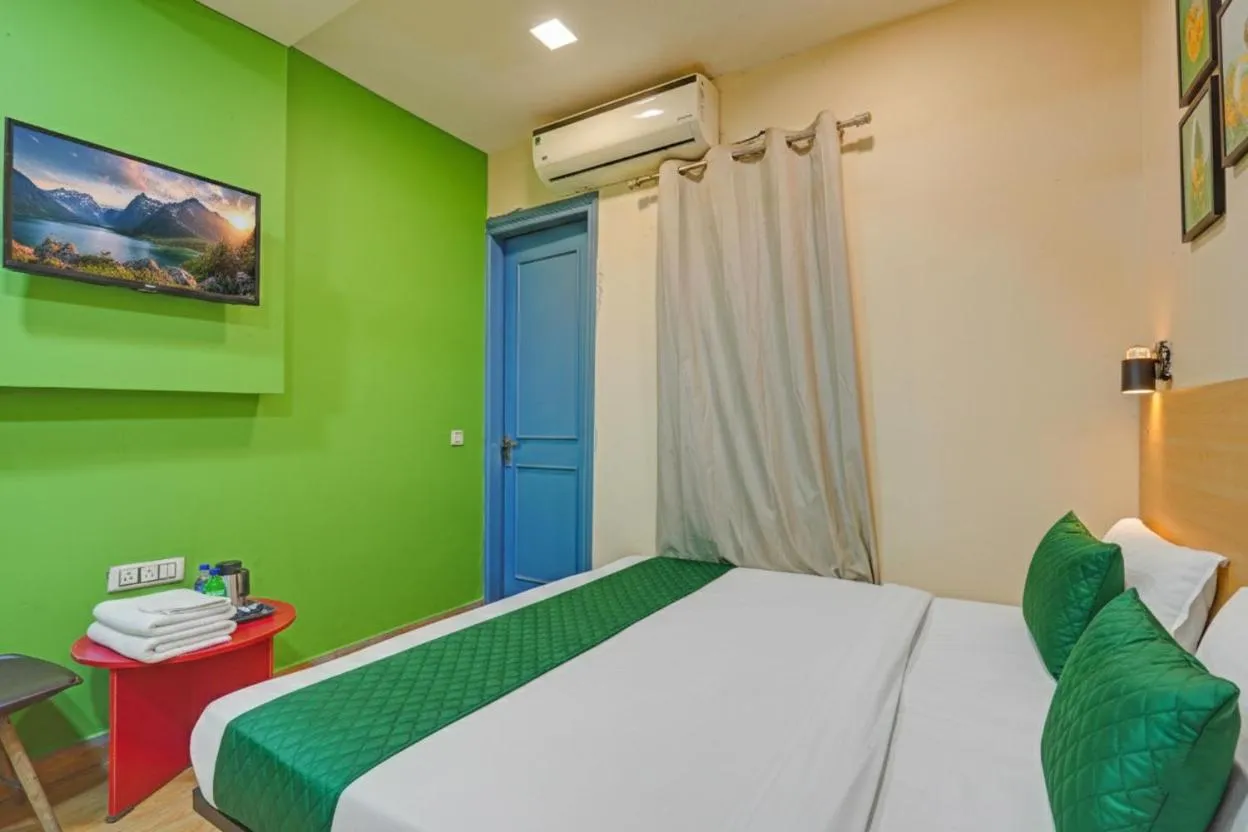 Bedroom, Bed in Hotel Raaso Inn Rohini I Near Metro I Couple Friendly I Spacious Rooms I Budget Stay